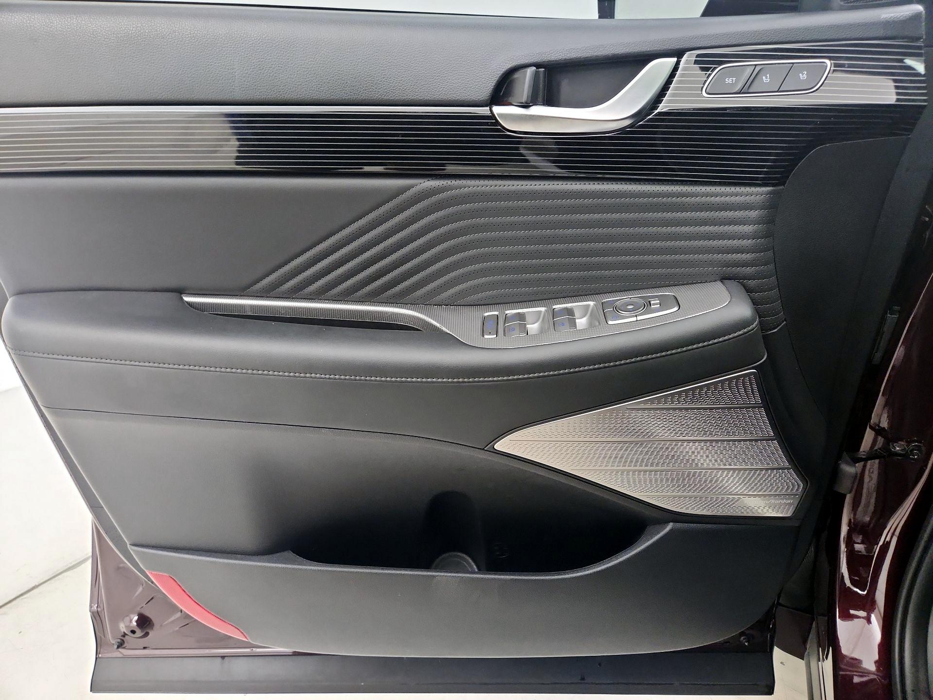 Thumbnail: 2023 Hyundai Palisade - 12