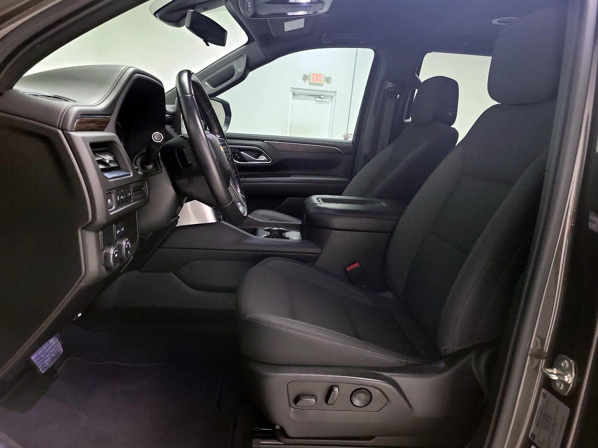 Thumbnail: 2021 Chevrolet Tahoe - 11