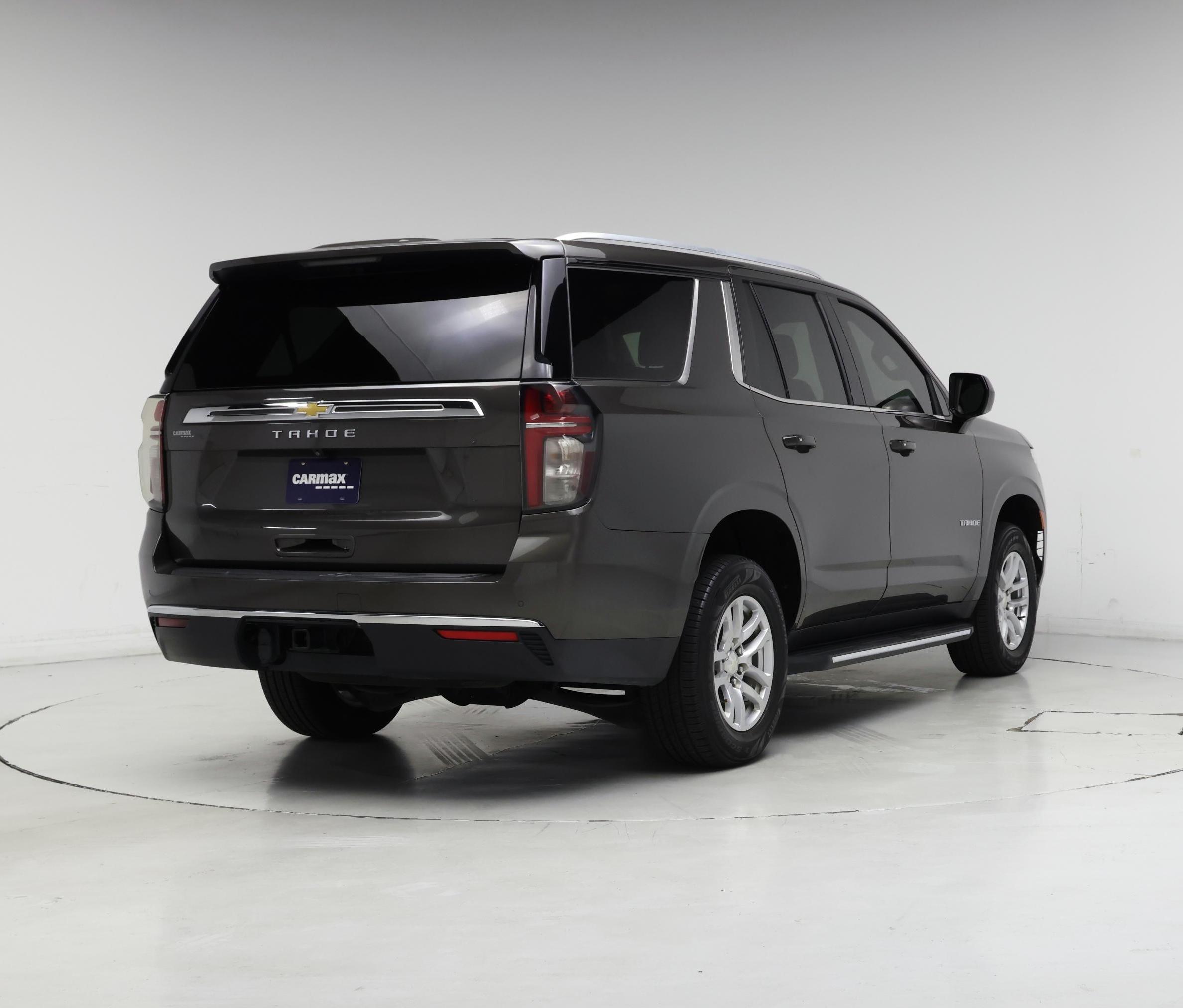 Thumbnail: 2021 Chevrolet Tahoe - 8