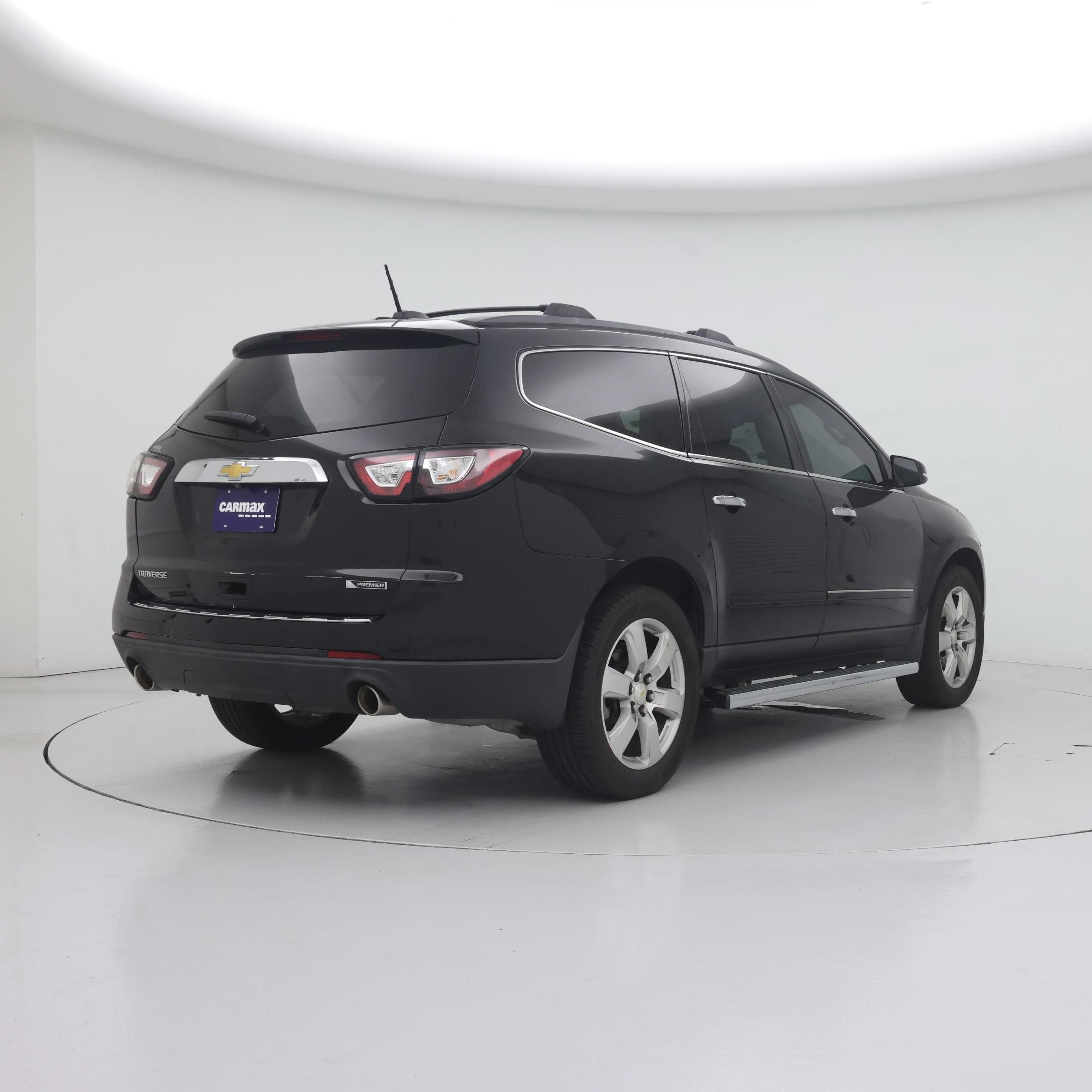 Thumbnail: 2017 Chevrolet Traverse - 8