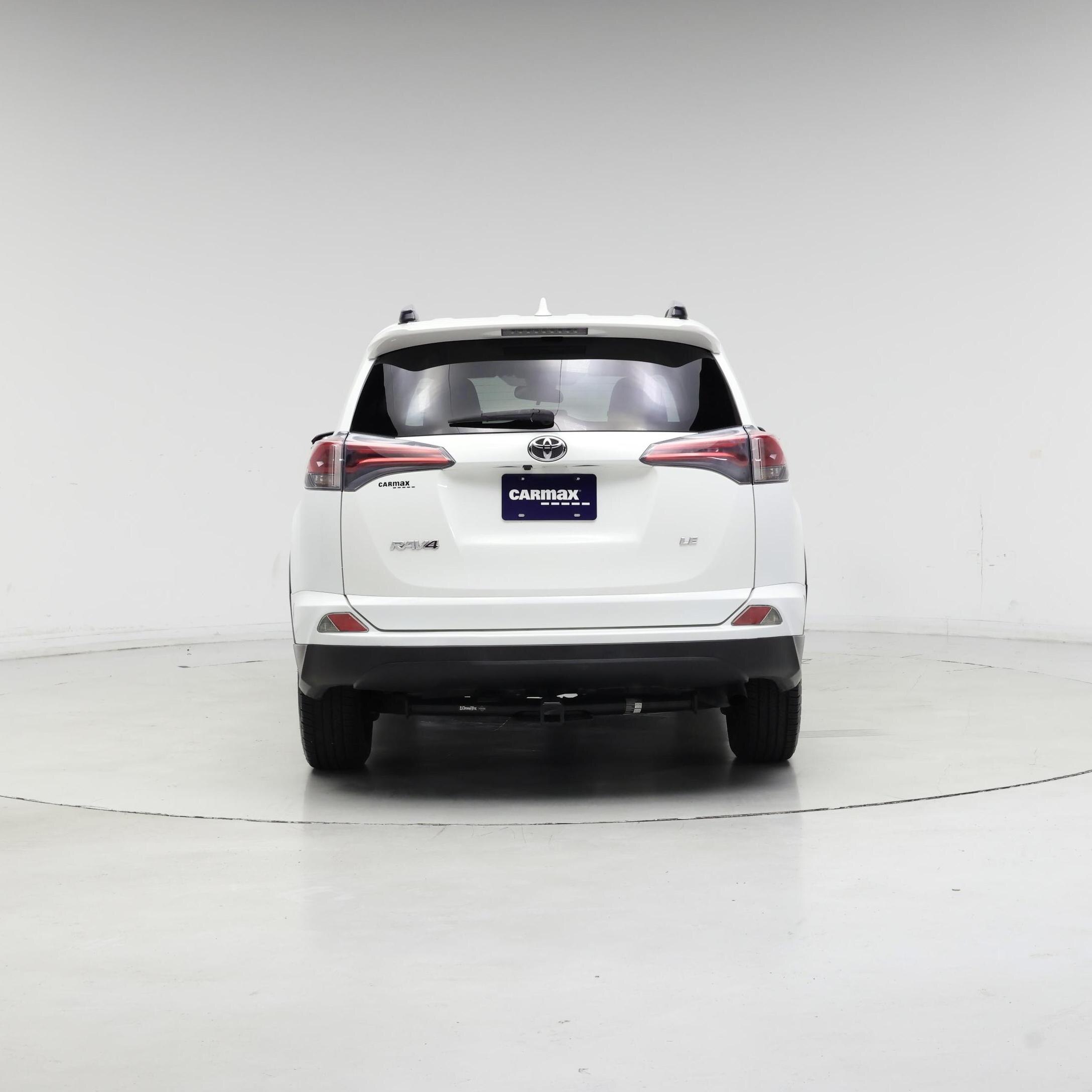 Thumbnail: 2018 Toyota RAV4 - 6