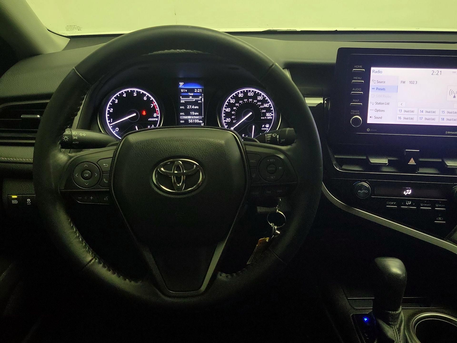 Thumbnail: 2021 Toyota Camry - 10