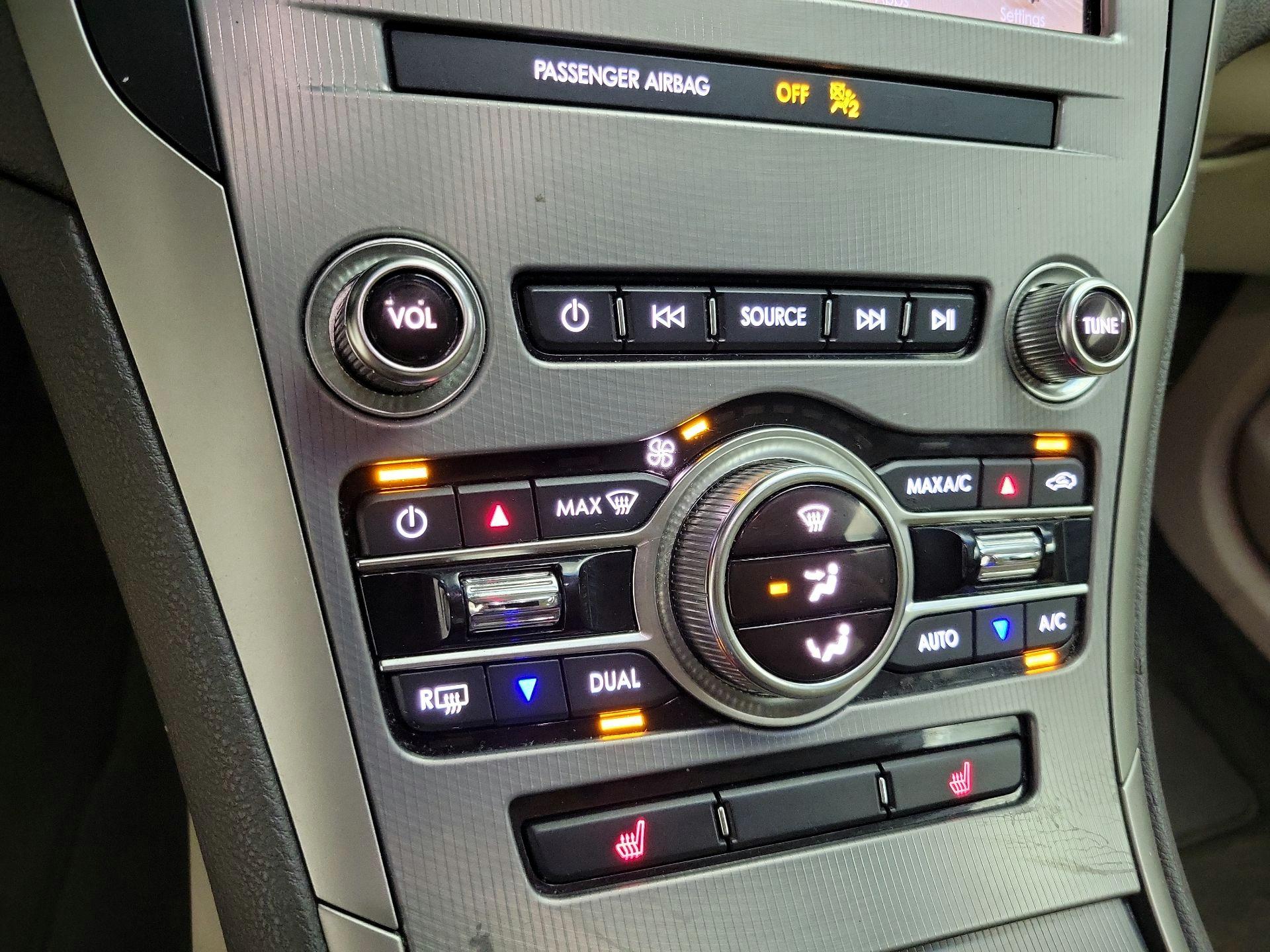 Thumbnail: 2019 Lincoln MKZ - 17