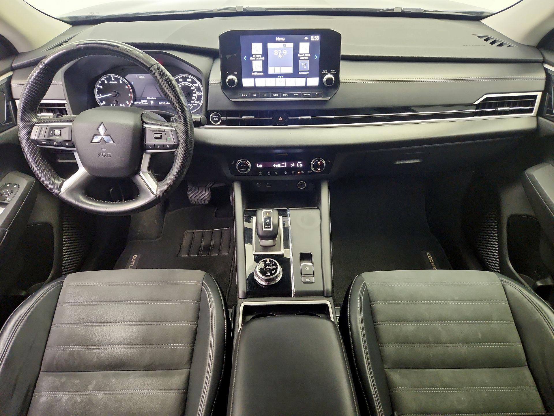 Thumbnail: 2022 Mitsubishi Outlander - 9