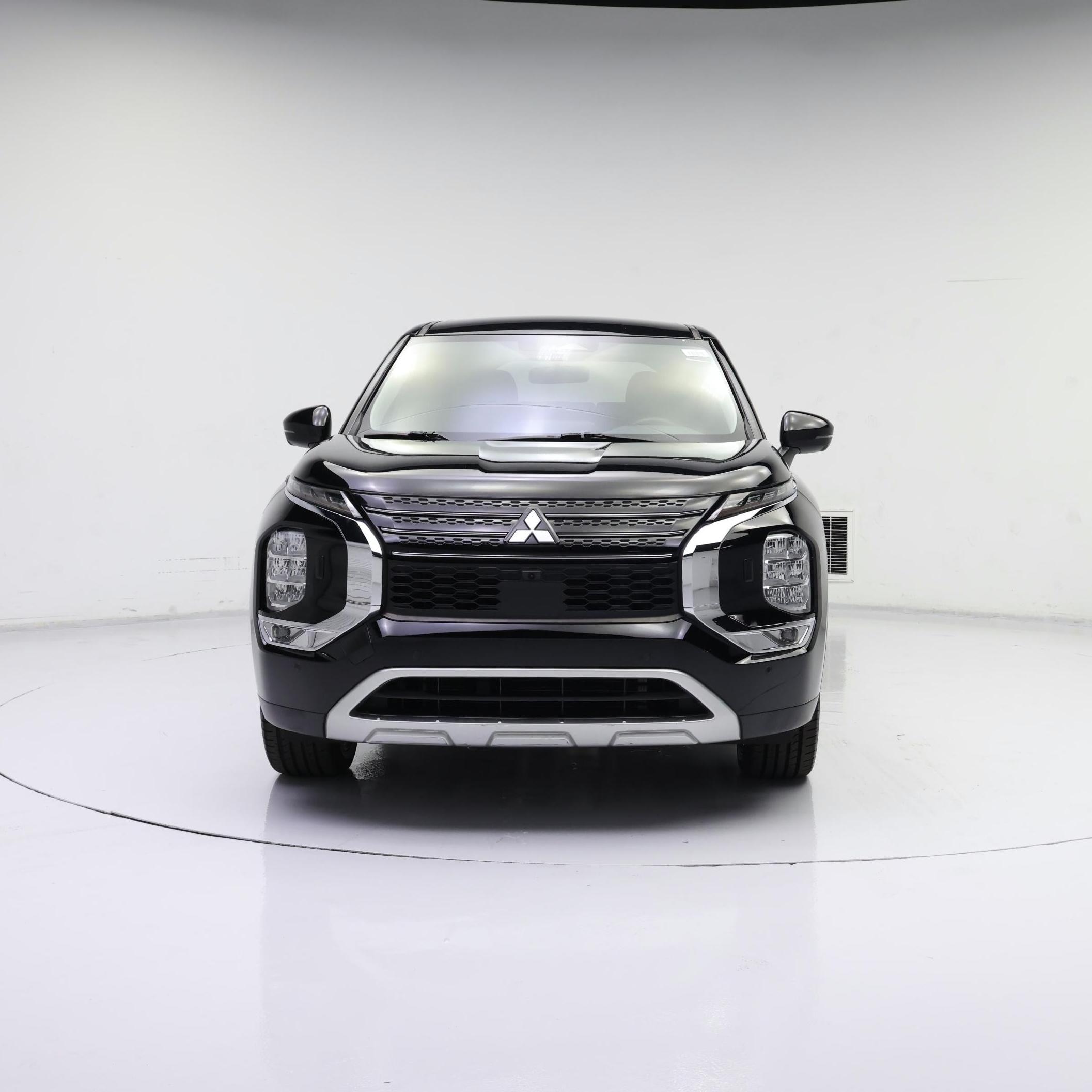 Thumbnail: 2022 Mitsubishi Outlander - 5