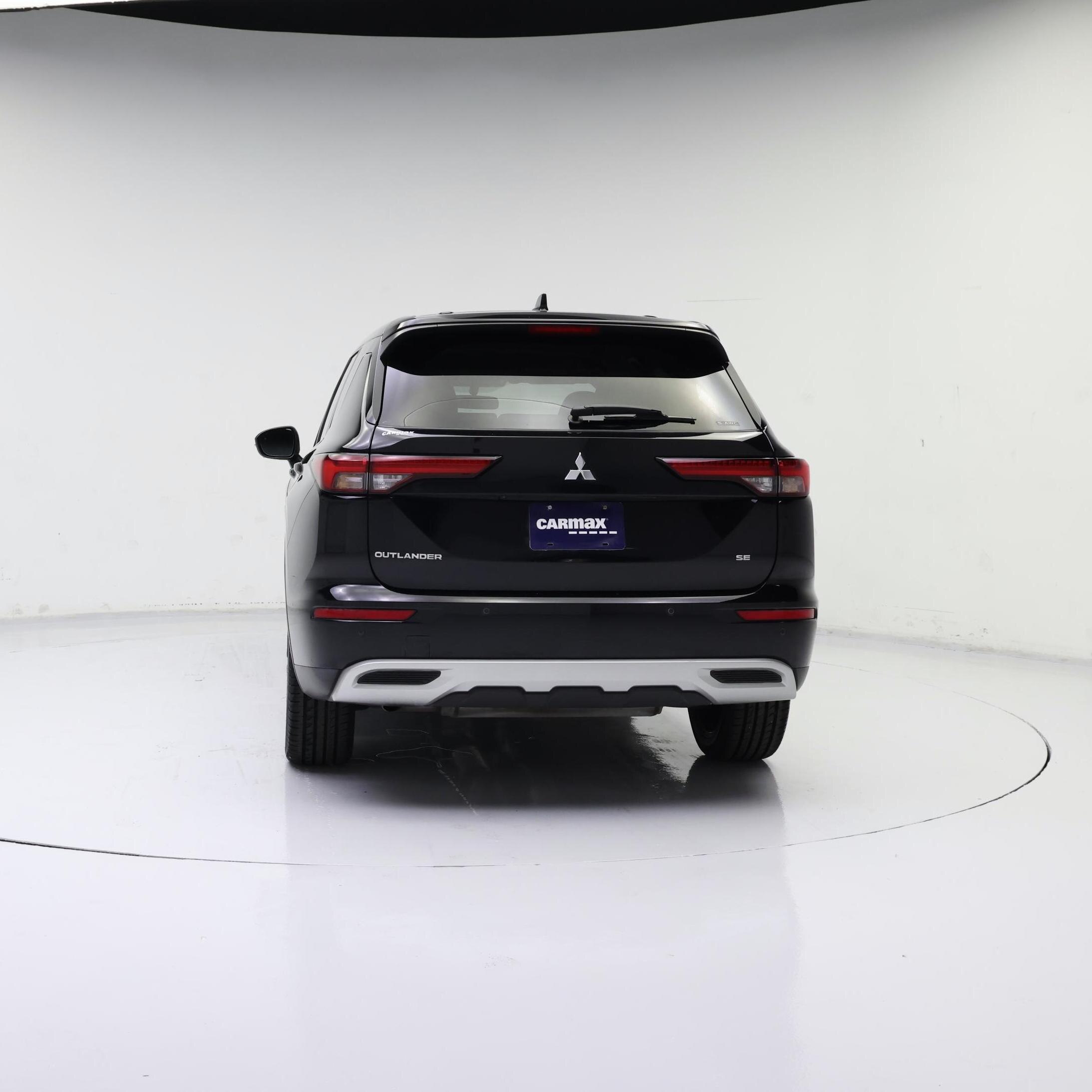 Thumbnail: 2022 Mitsubishi Outlander - 6