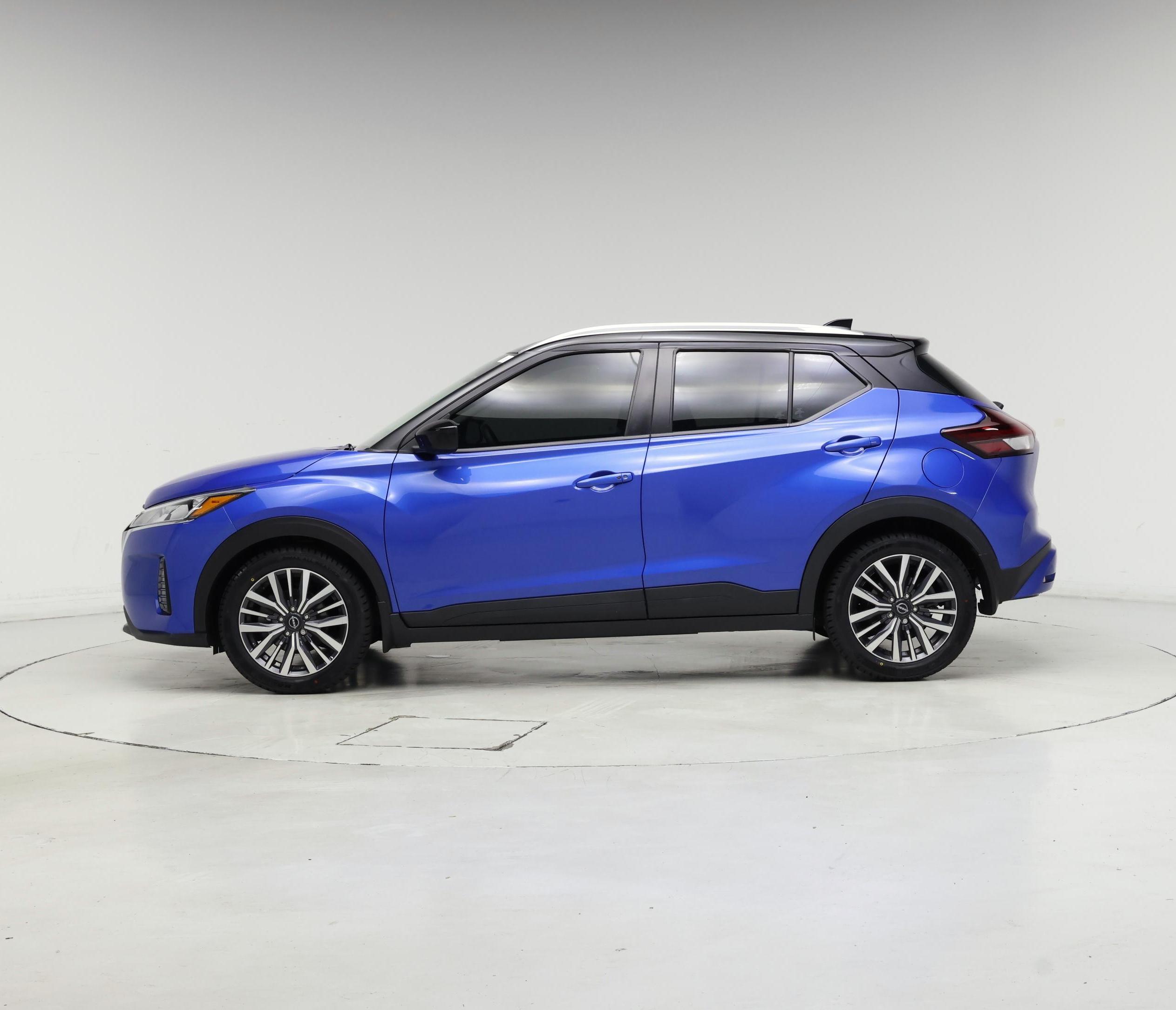 Thumbnail: 2023 Nissan Kicks - 3