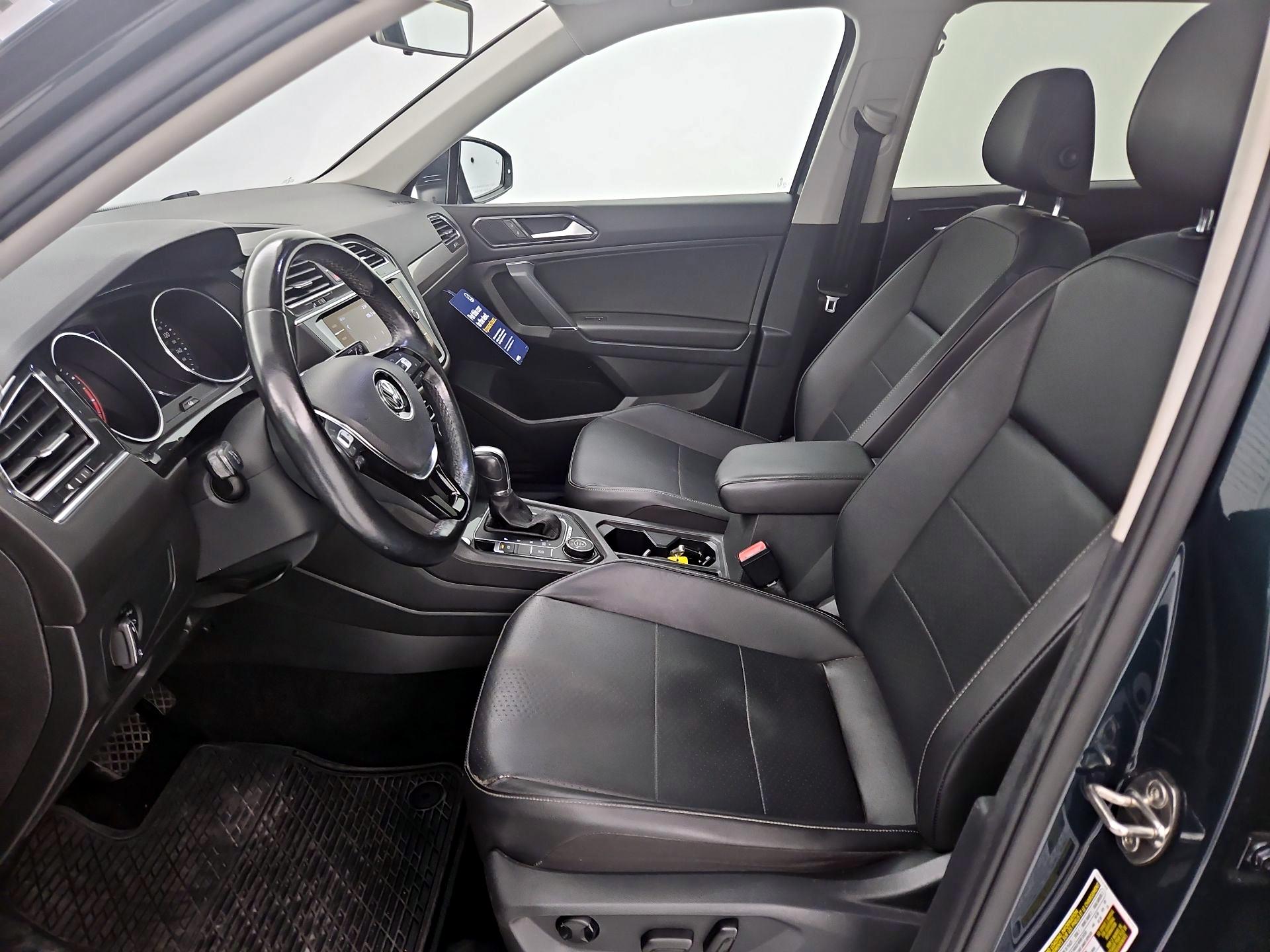 Thumbnail: 2018 Volkswagen Tiguan - 11