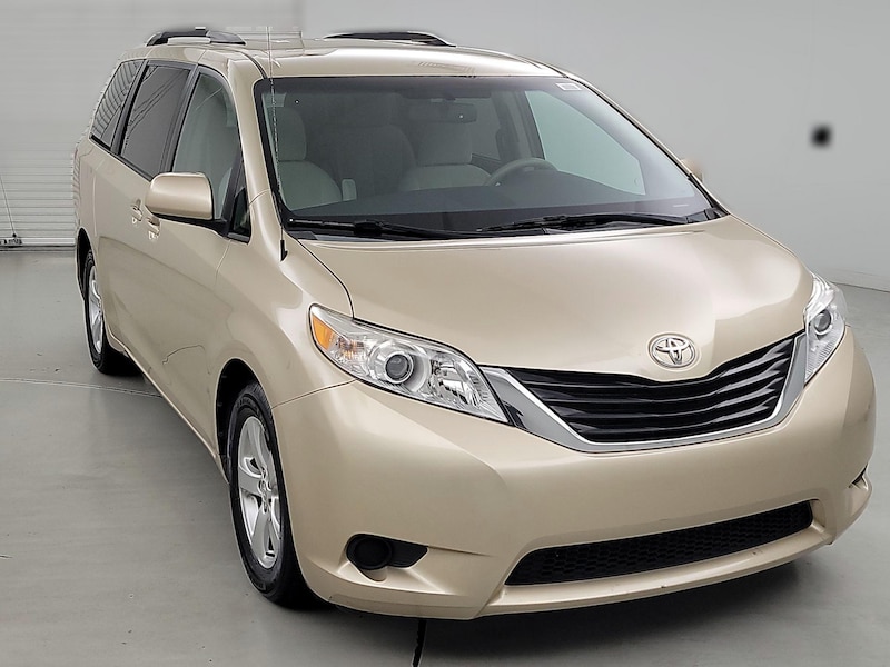 2014 Toyota Sienna LE -
                  Columbus, GA