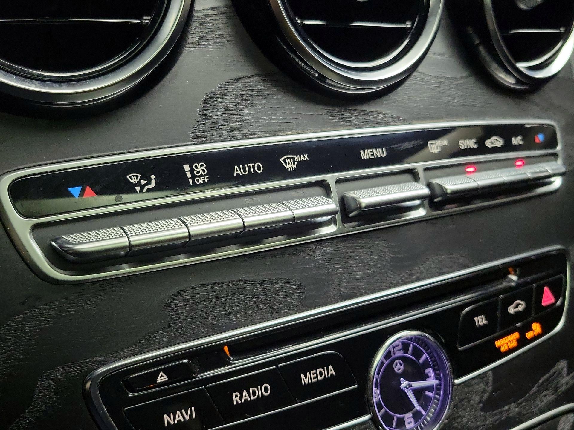 Thumbnail: 2018 Mercedes-Benz C-Class - 16