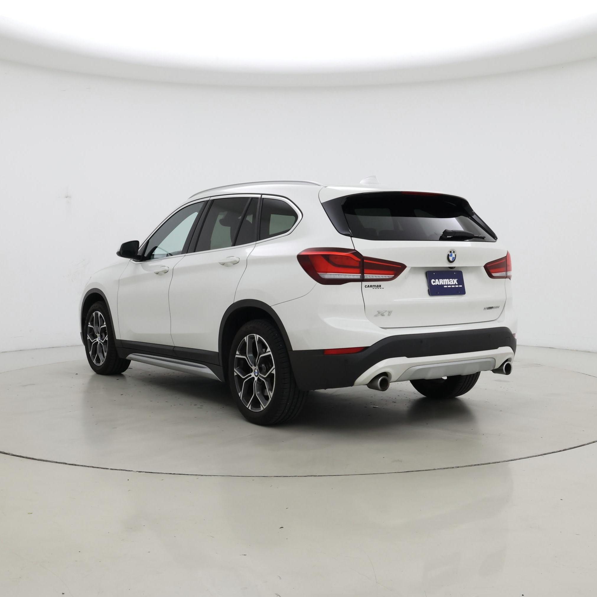 Thumbnail: 2022 BMW X1 - 2