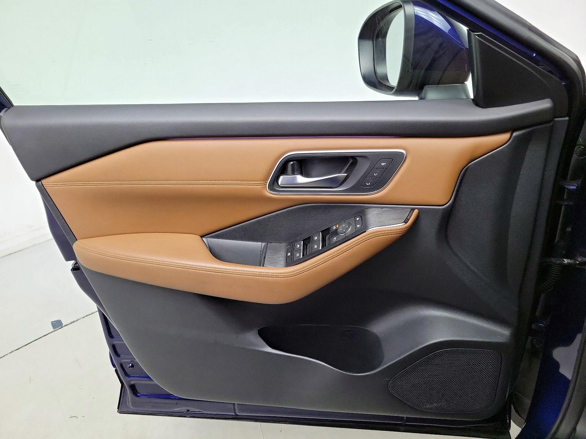 Thumbnail: 2024 Nissan Rogue - 12