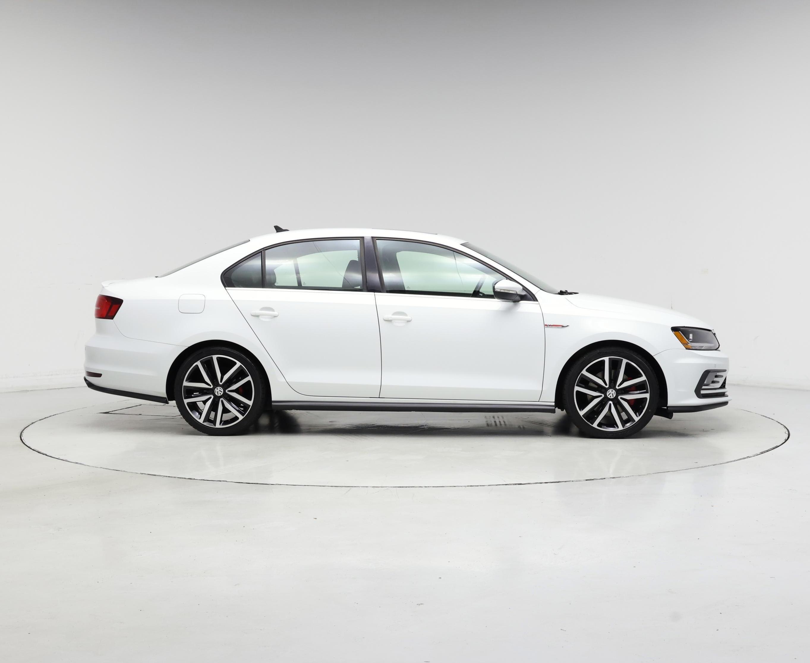 Thumbnail: 2018 Volkswagen Jetta - 7