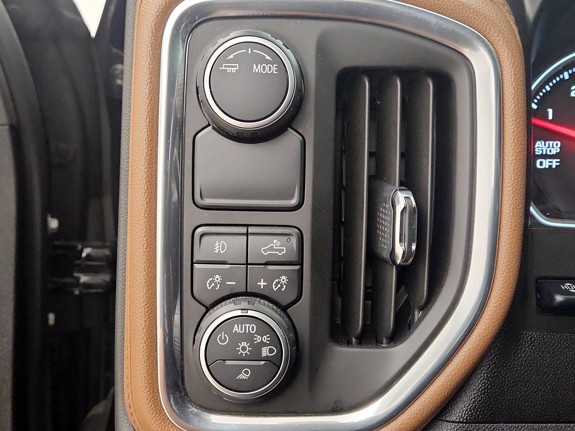 Thumbnail: 2020 Chevrolet Silverado 1500 - 13