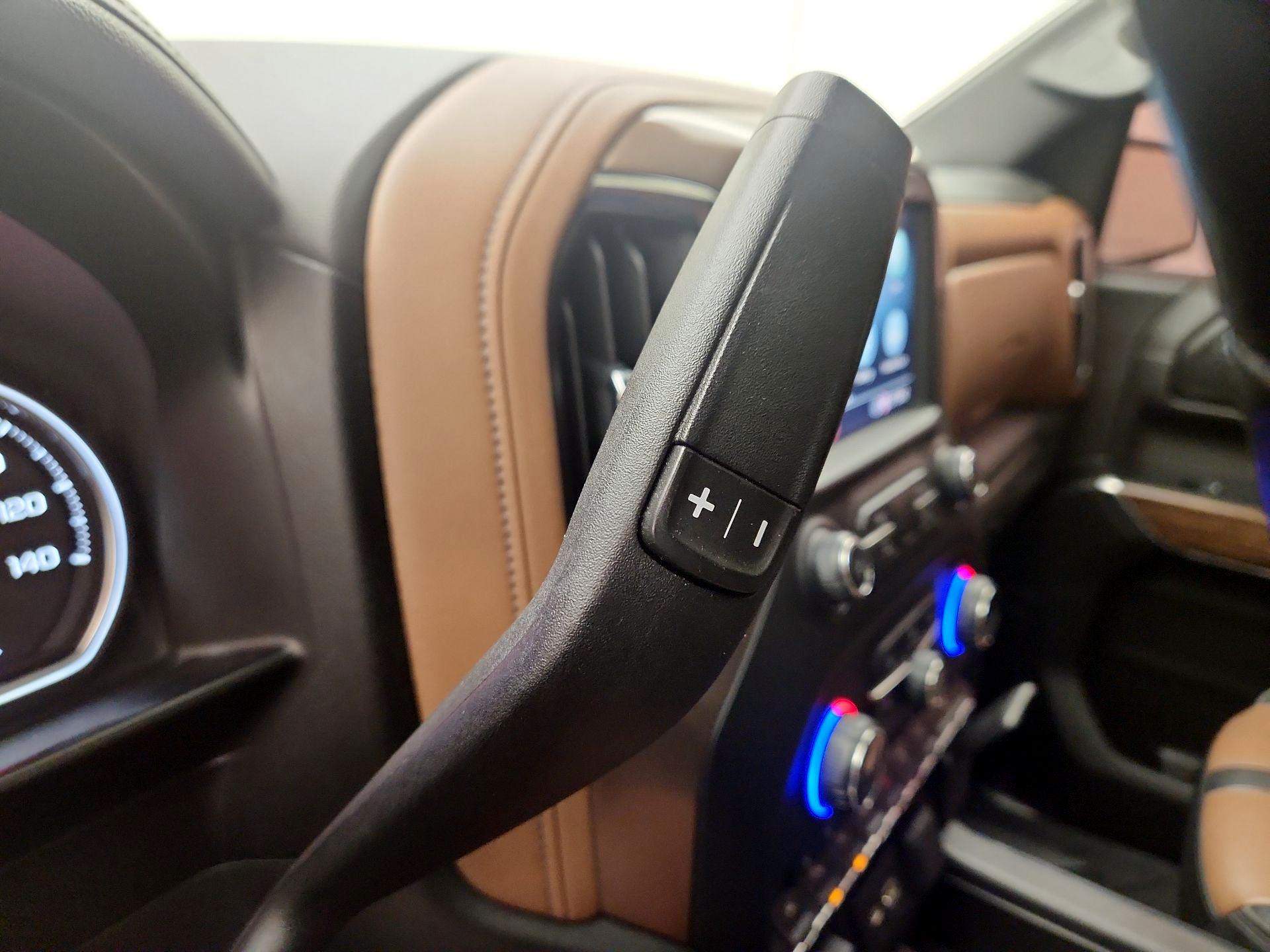 Thumbnail: 2020 Chevrolet Silverado 1500 - 17