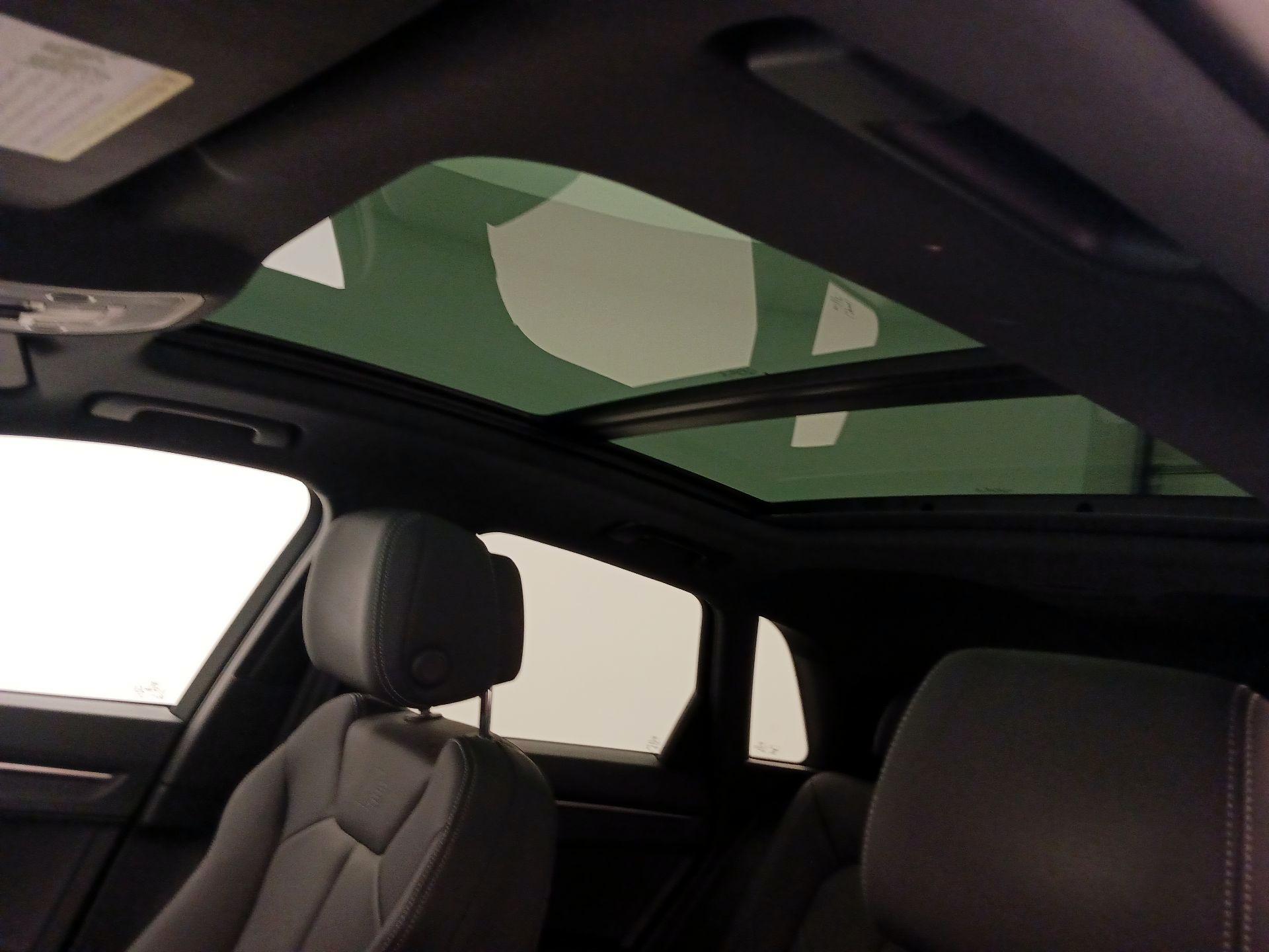Thumbnail: 2022 Audi Q3 - 19