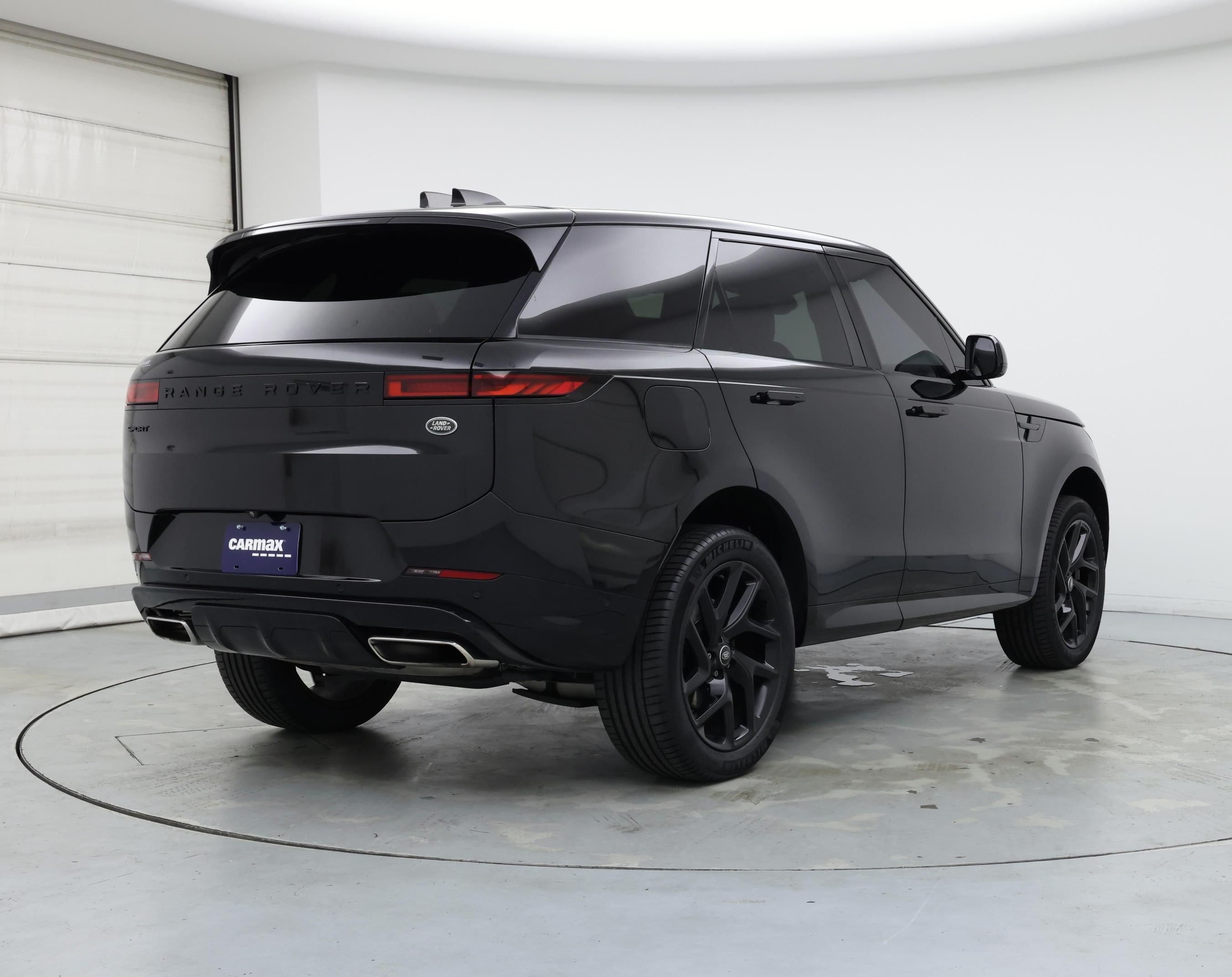 Thumbnail: 2023 Land Rover Range Rover Sport - 8