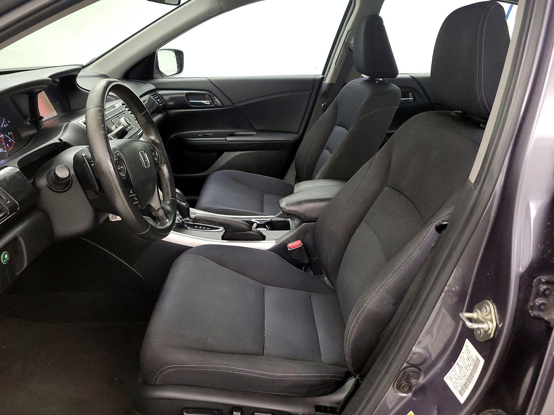 Thumbnail: 2015 Honda Accord - 9