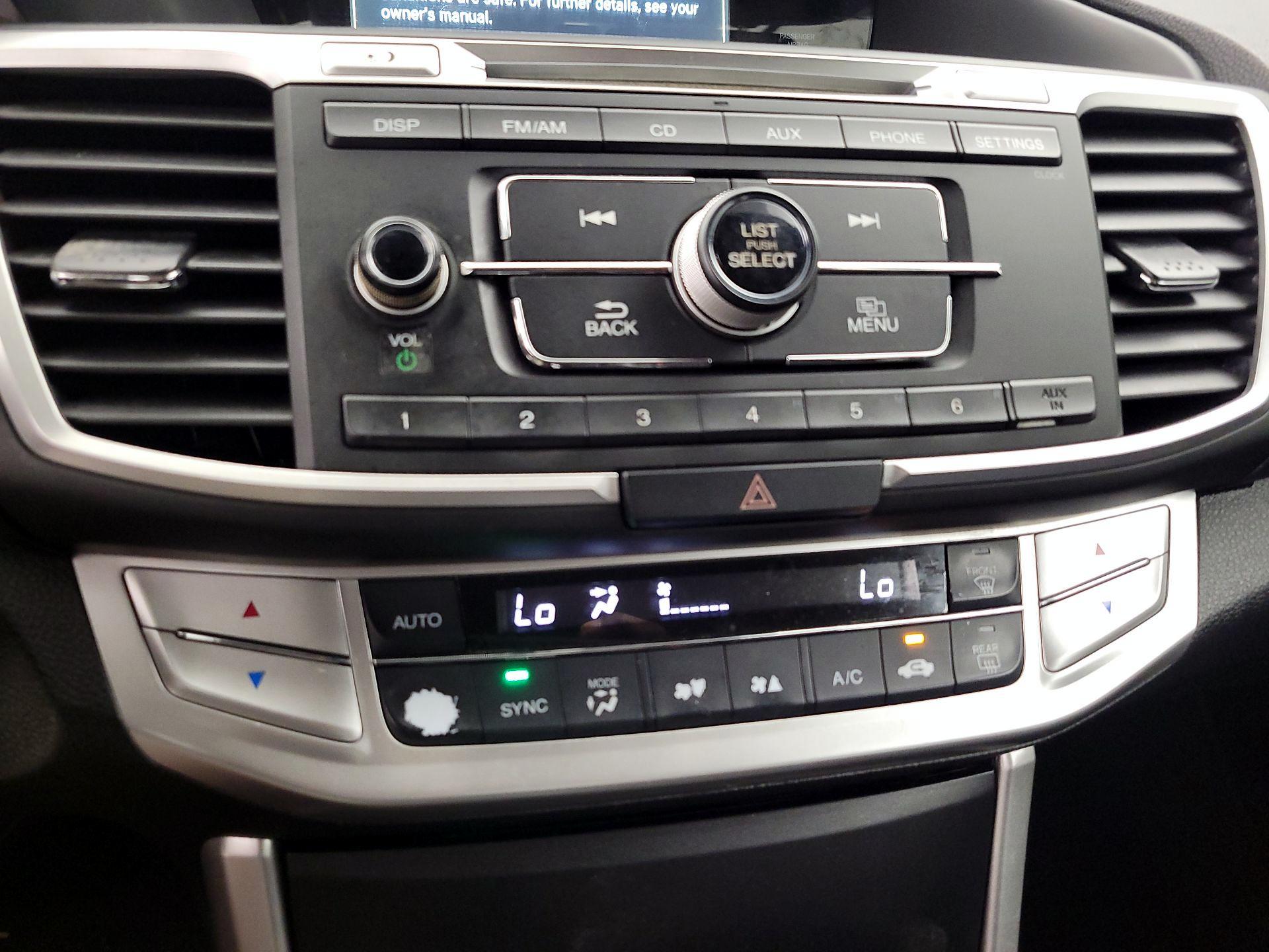 Thumbnail: 2015 Honda Accord - 14