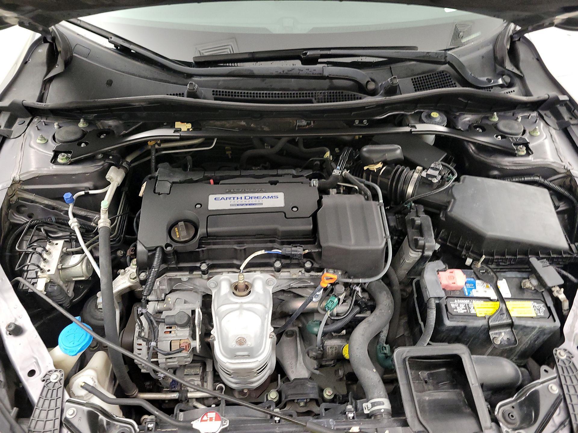 Thumbnail: 2015 Honda Accord - 19