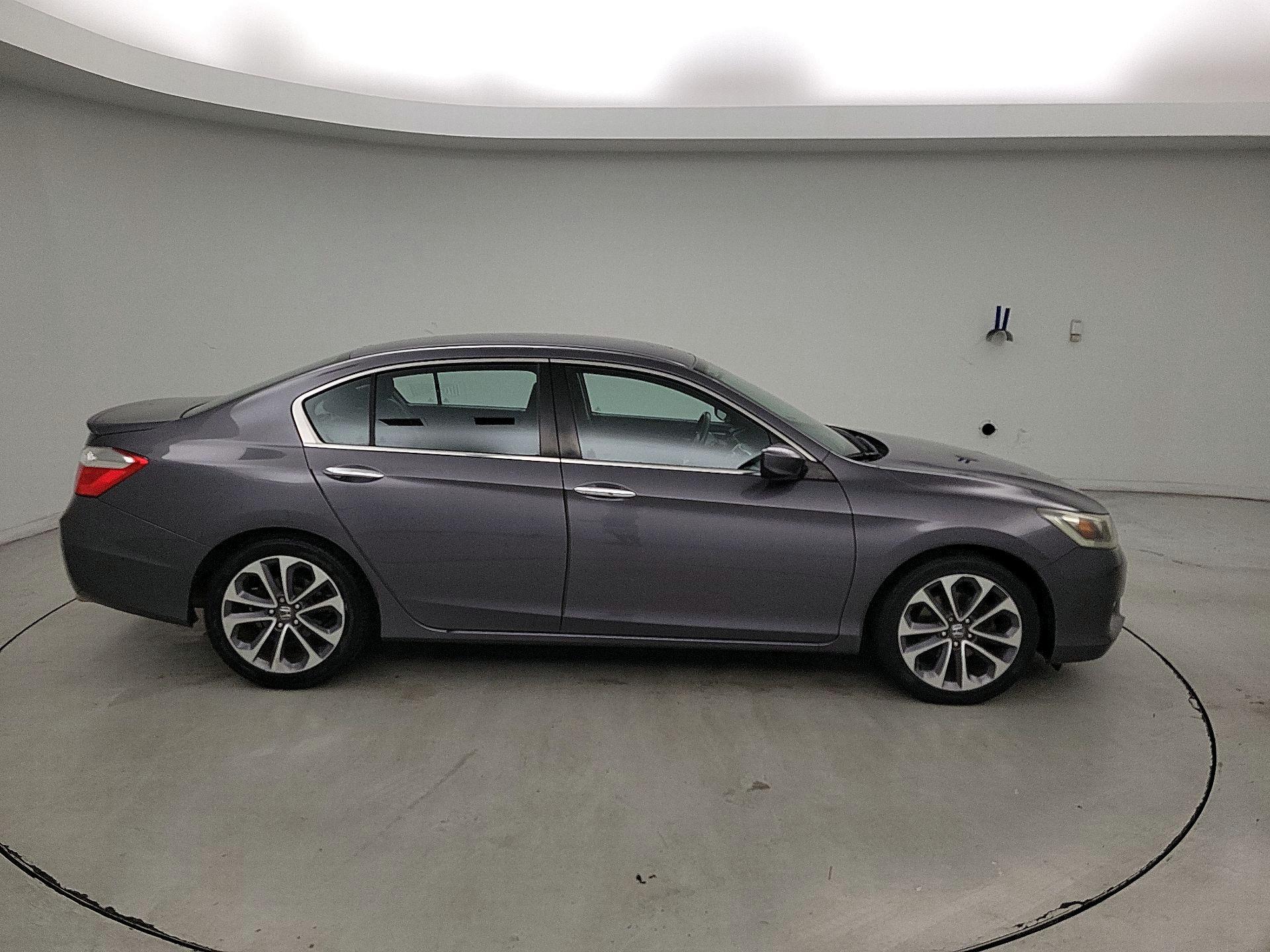 Thumbnail: 2015 Honda Accord - 4