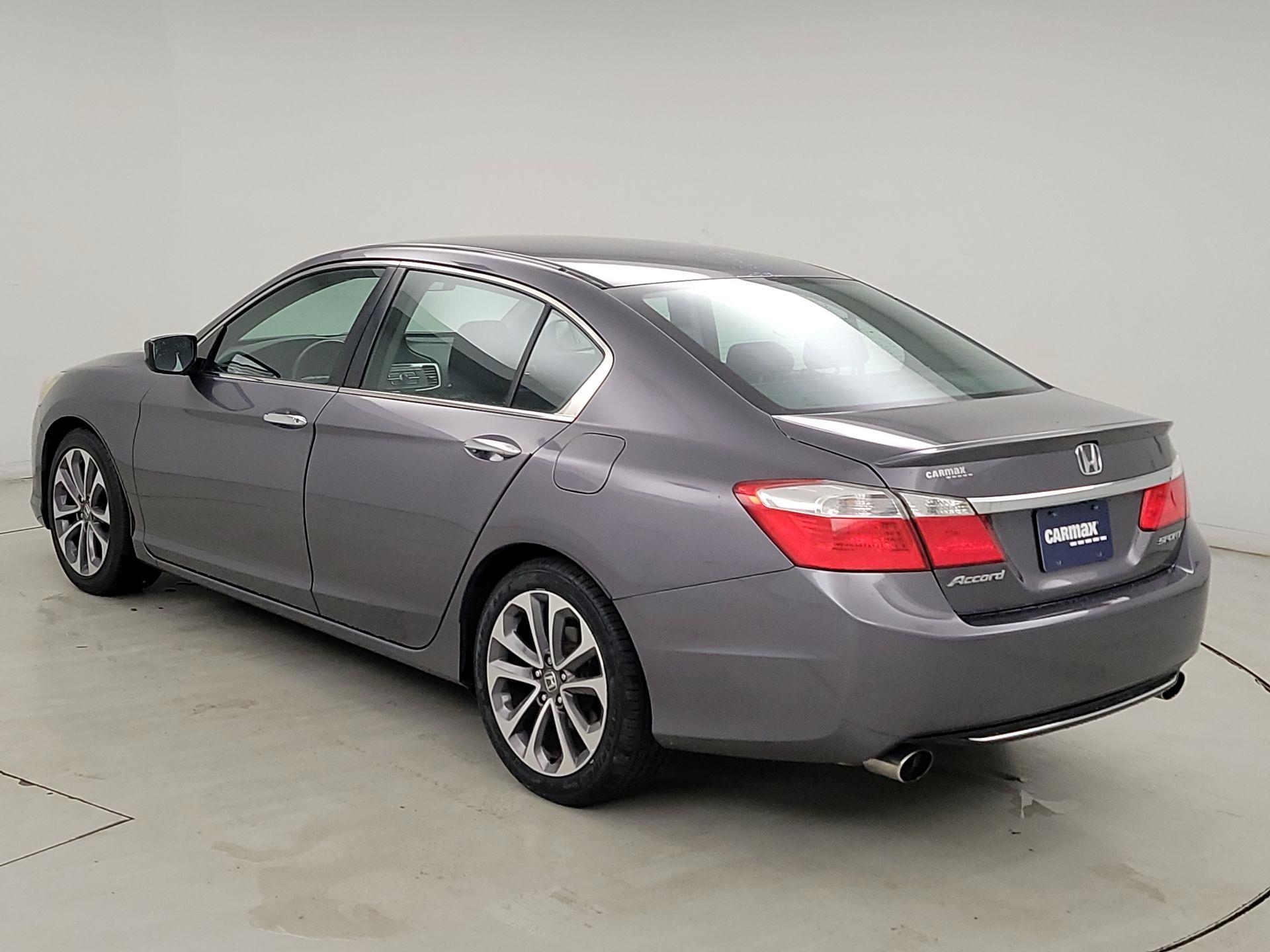 Thumbnail: 2015 Honda Accord - 7