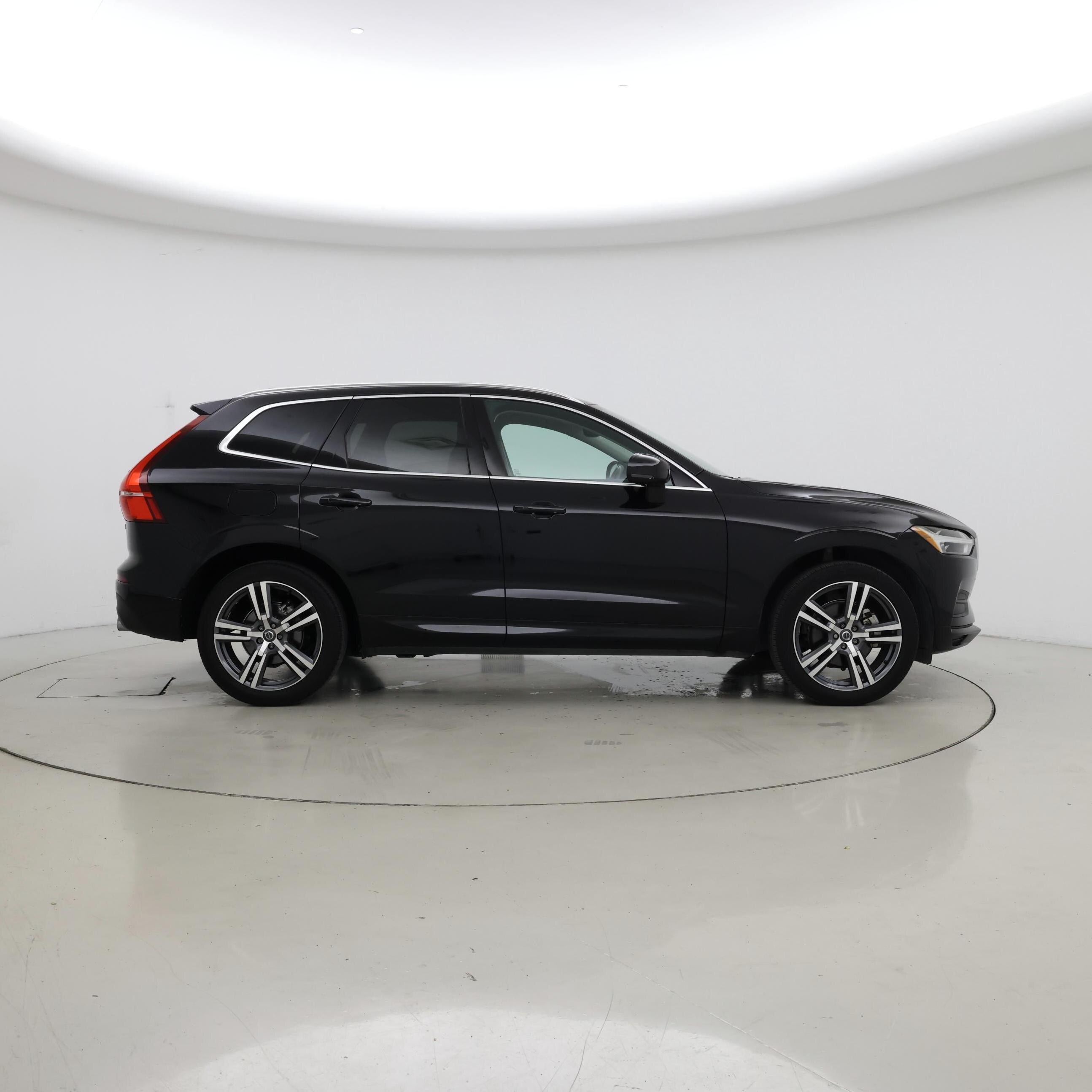 Thumbnail: 2020 Volvo XC60 - 7
