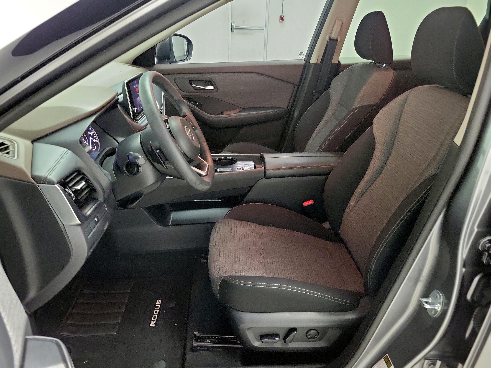 Thumbnail: 2021 Nissan Rogue - 11