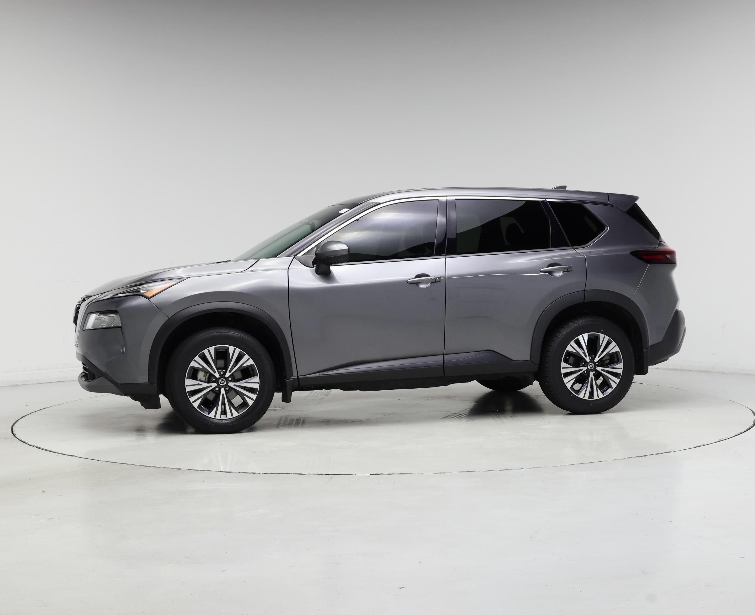 Thumbnail: 2021 Nissan Rogue - 3