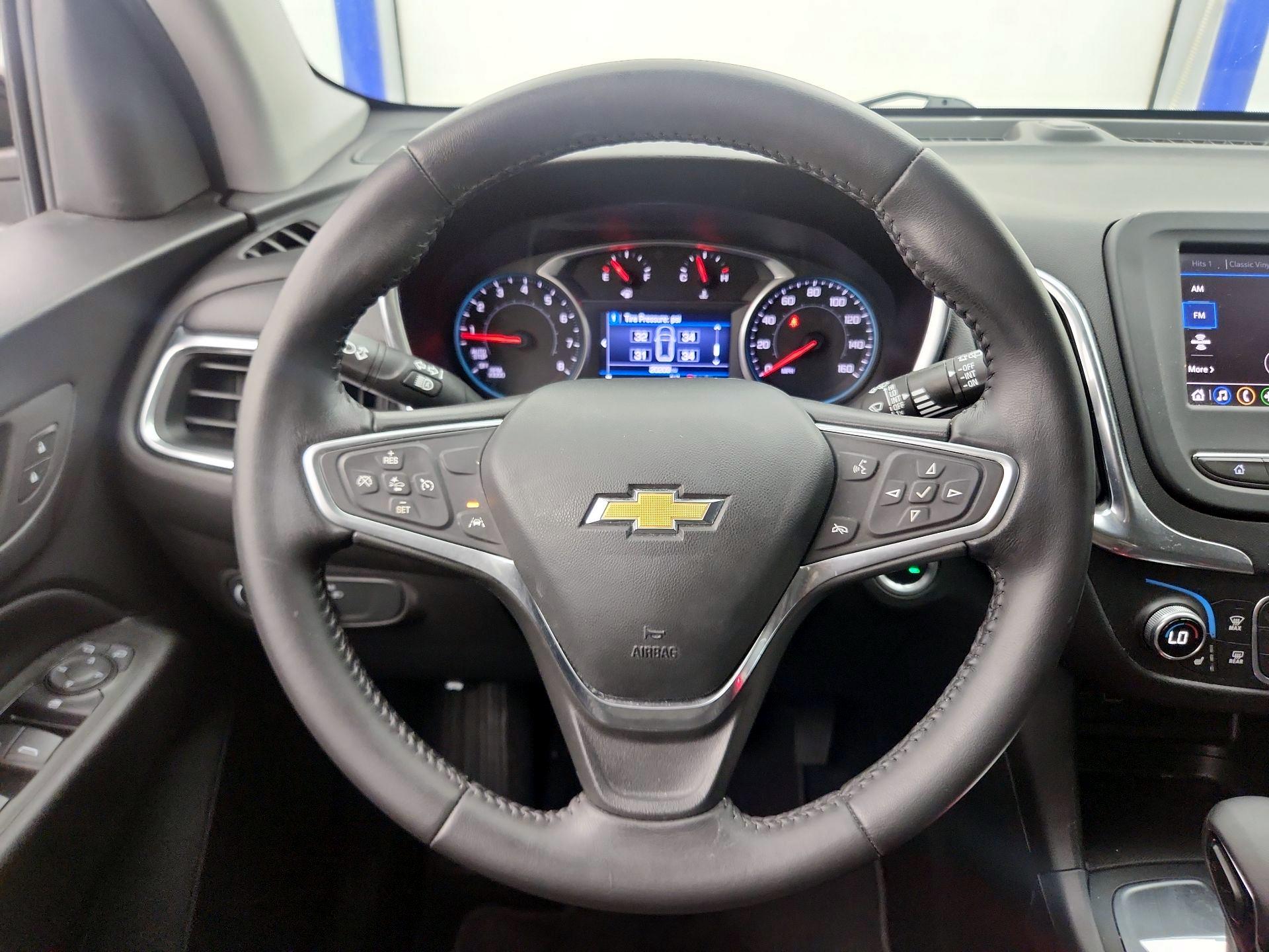 Thumbnail: 2022 Chevrolet Equinox - 10