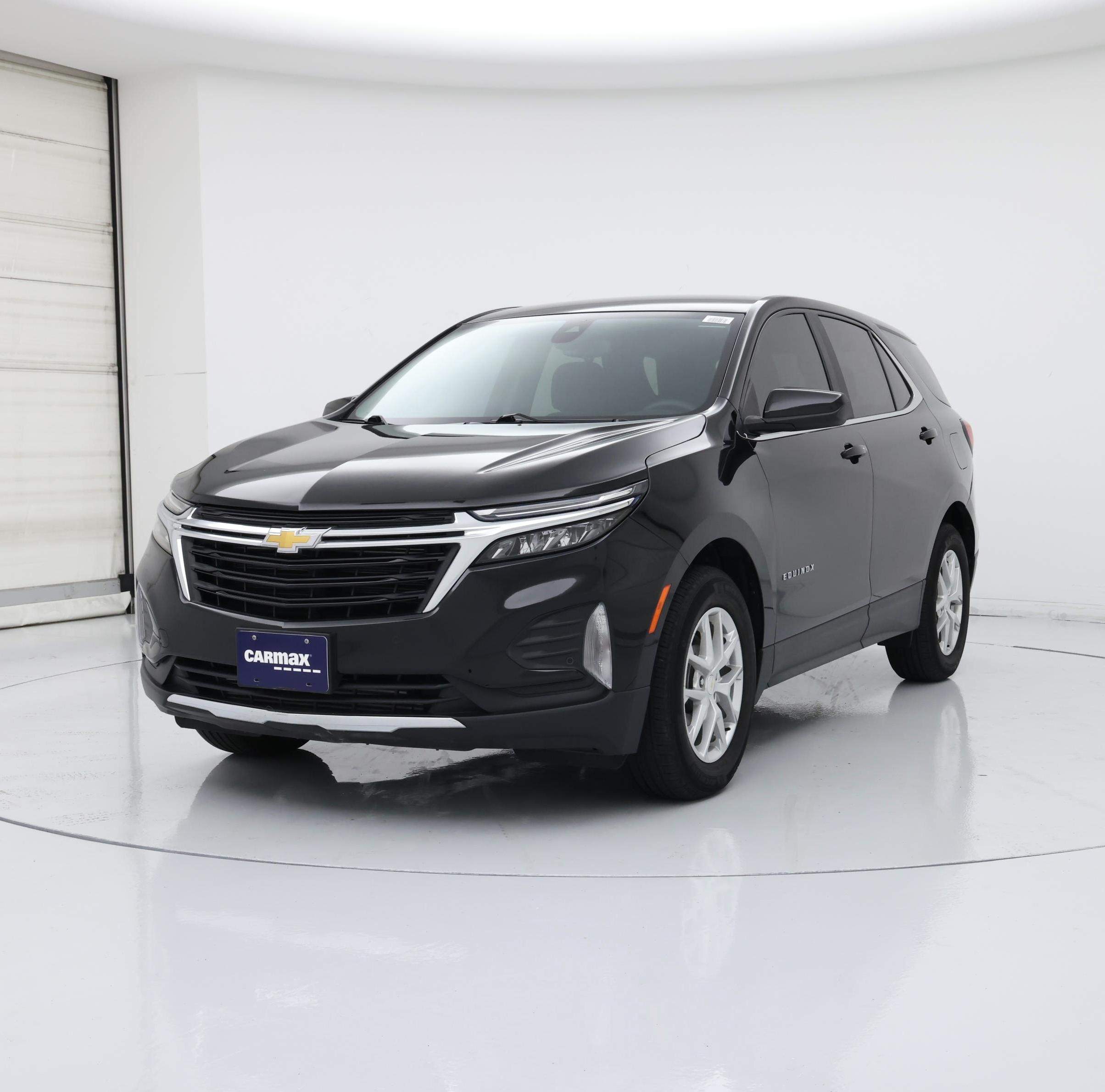 Thumbnail: 2022 Chevrolet Equinox - 4