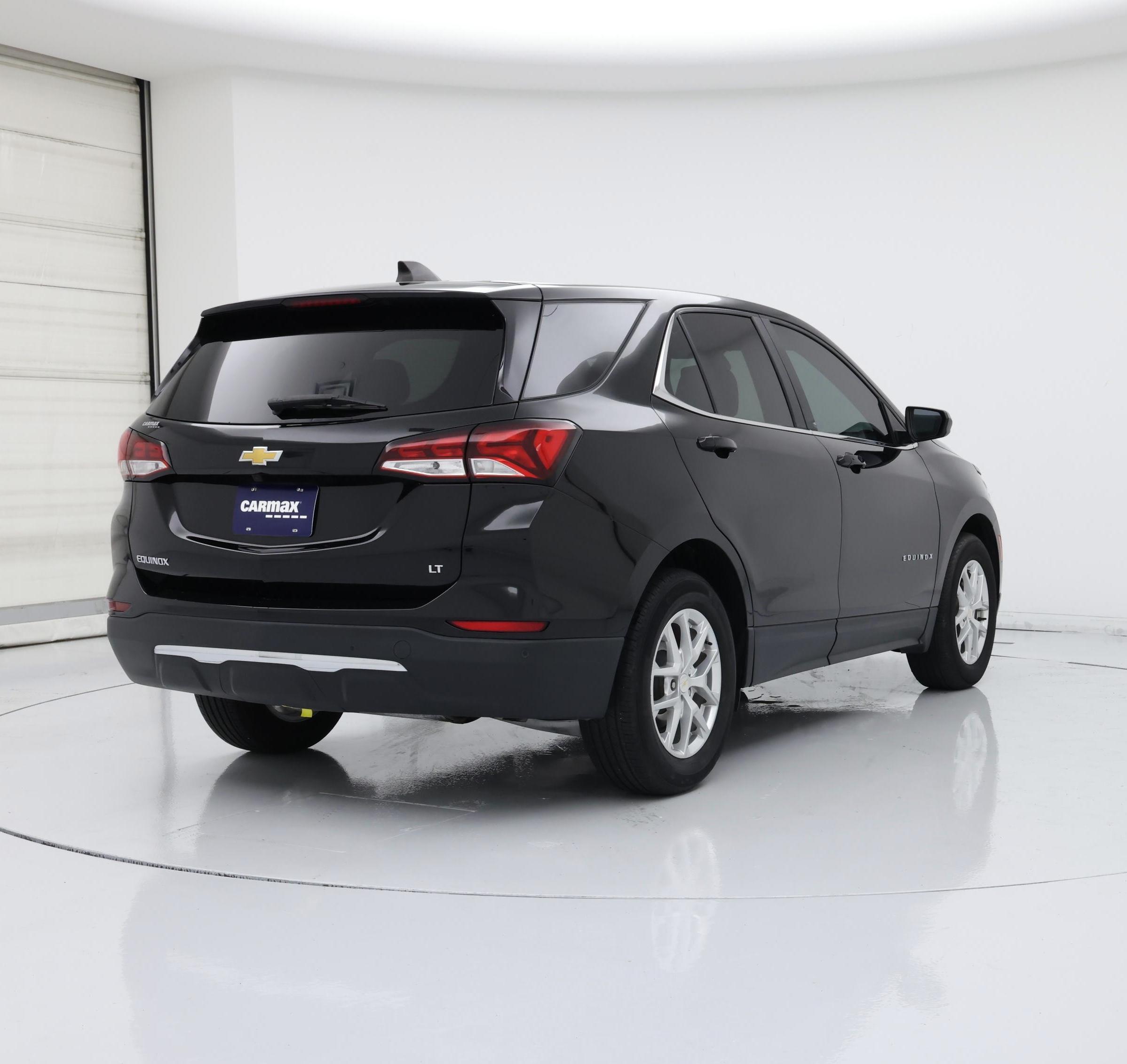 Thumbnail: 2022 Chevrolet Equinox - 8