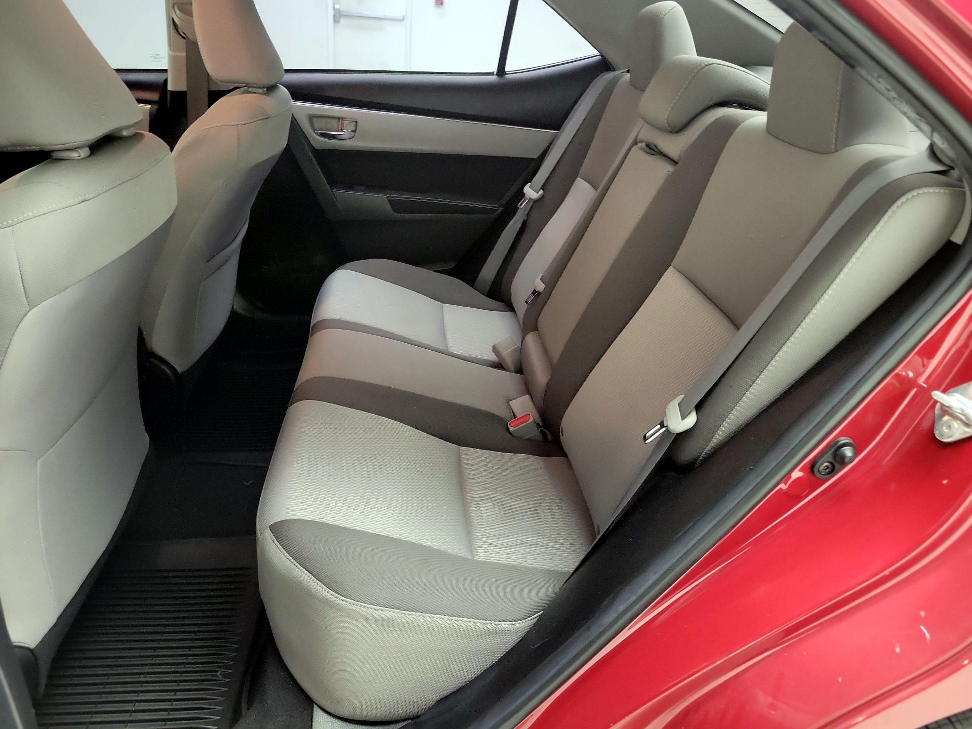 Thumbnail: 2018 Toyota Corolla - 19