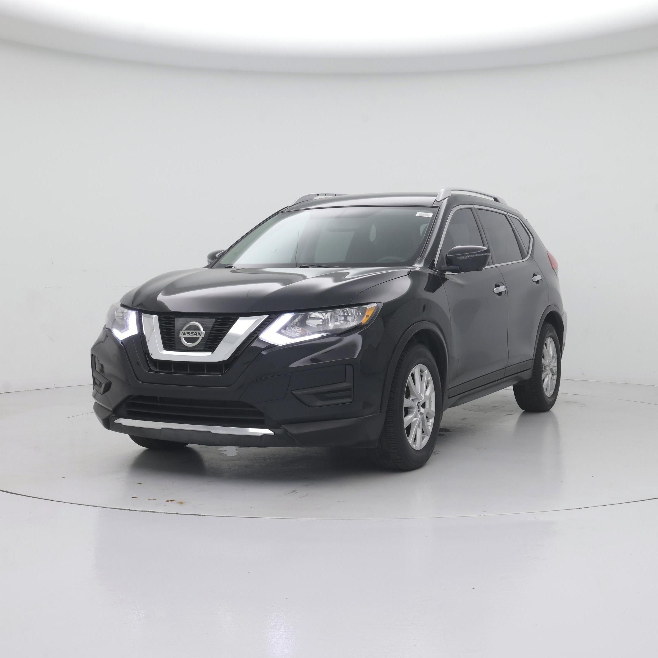 Thumbnail: 2017 Nissan Rogue - 4