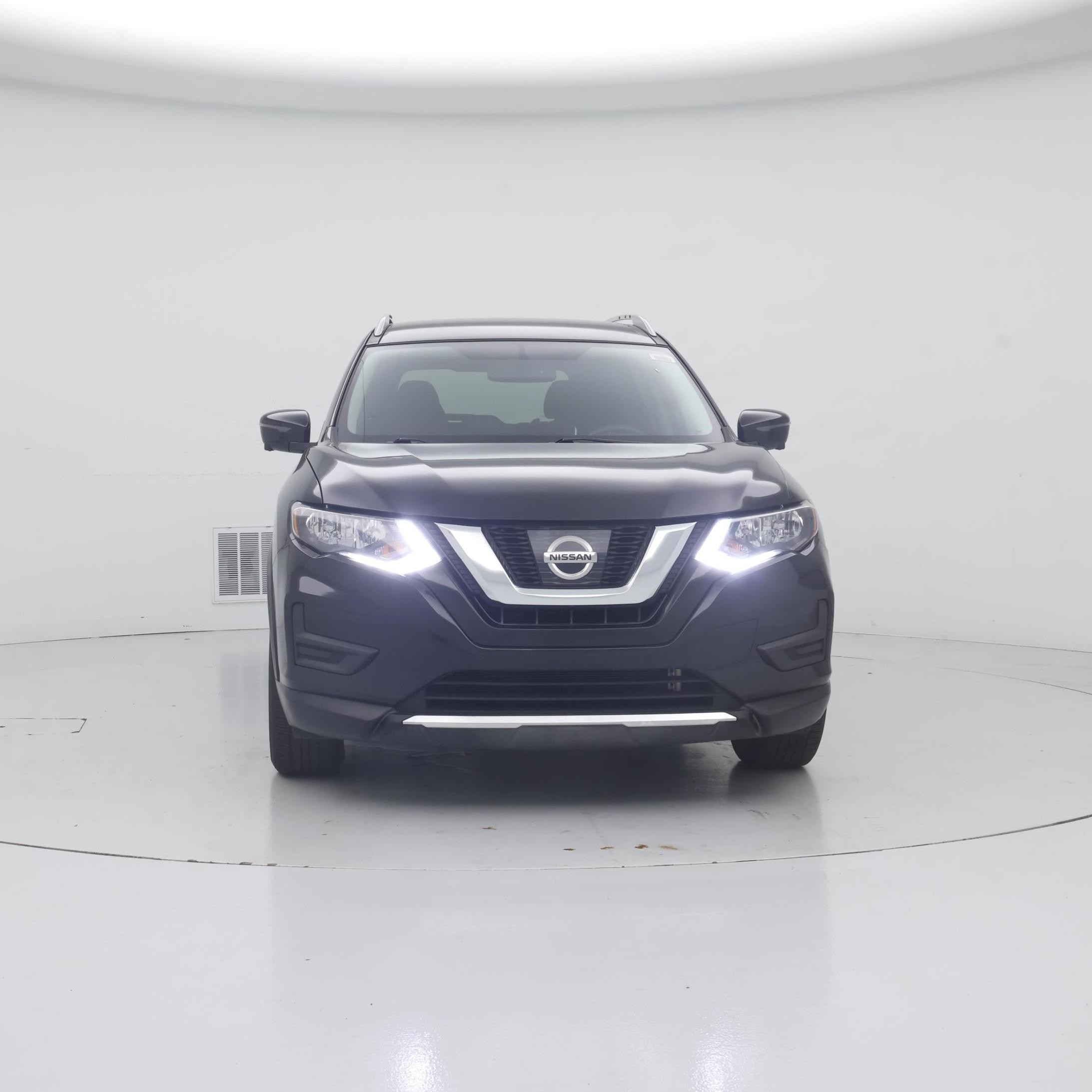 Thumbnail: 2017 Nissan Rogue - 5