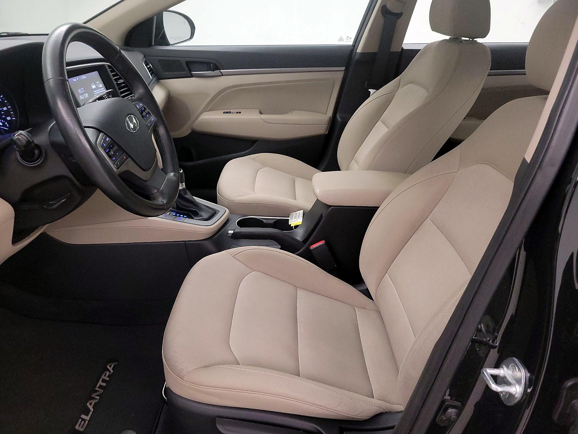 Thumbnail: 2018 Hyundai Elantra - 9