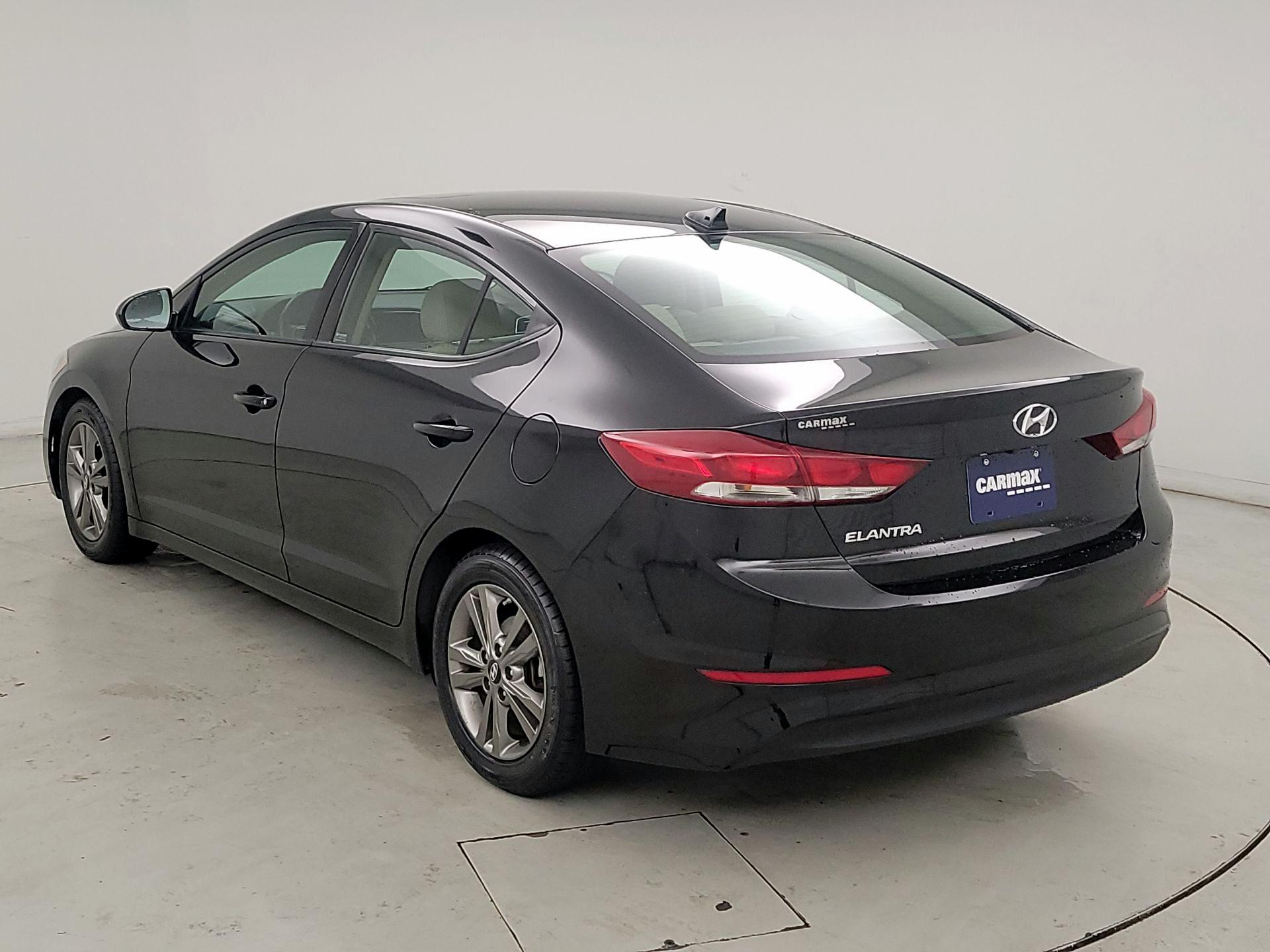 Thumbnail: 2018 Hyundai Elantra - 7