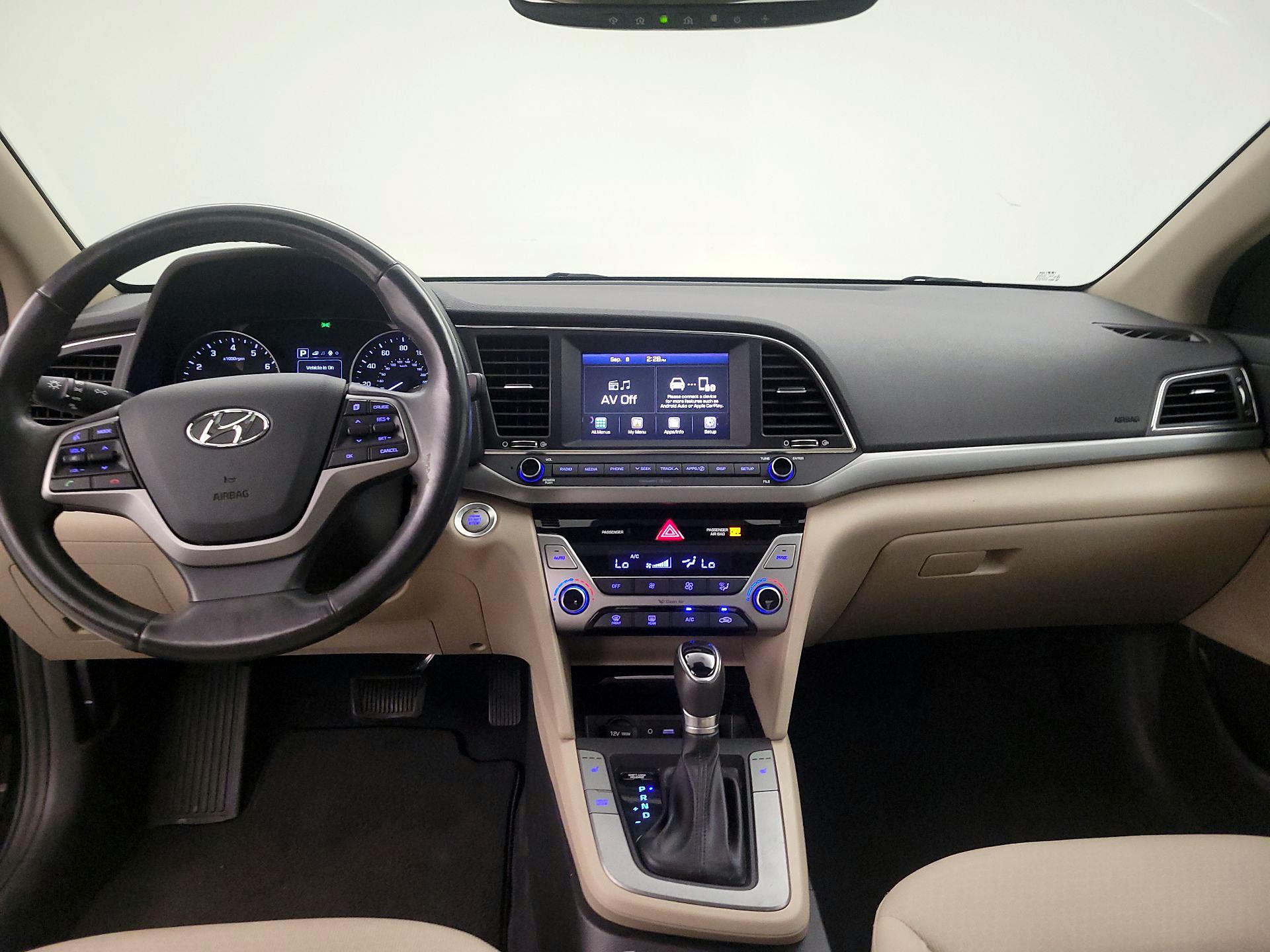 Thumbnail: 2018 Hyundai Elantra - 8