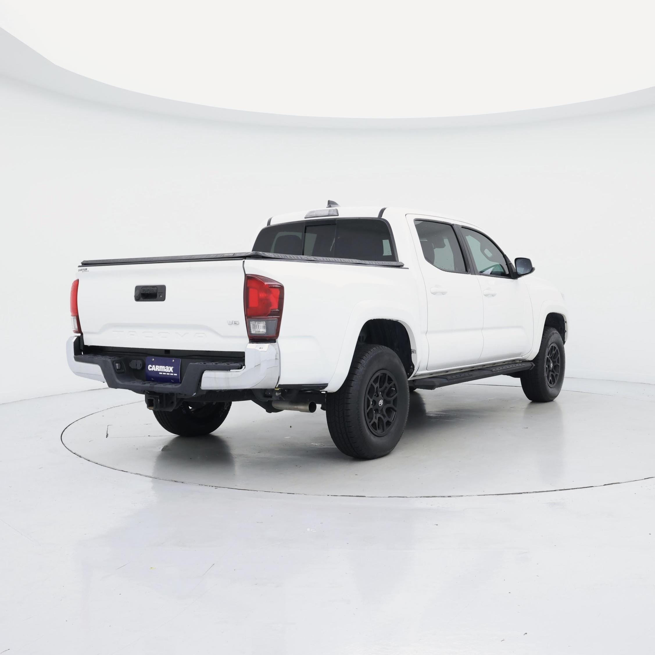 Thumbnail: 2020 Toyota Tacoma - 8