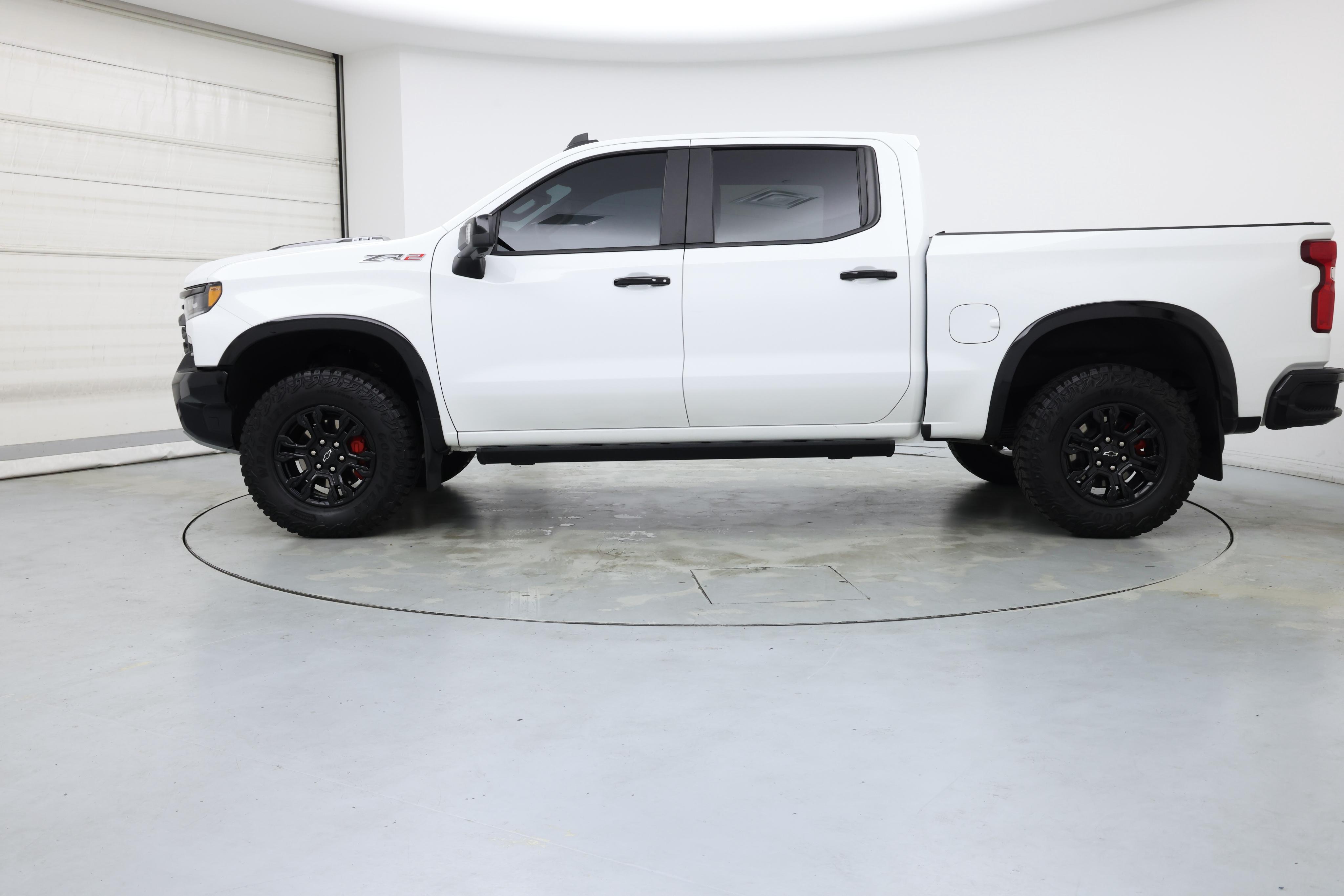 Thumbnail: 2023 Chevrolet Silverado 1500 - 3