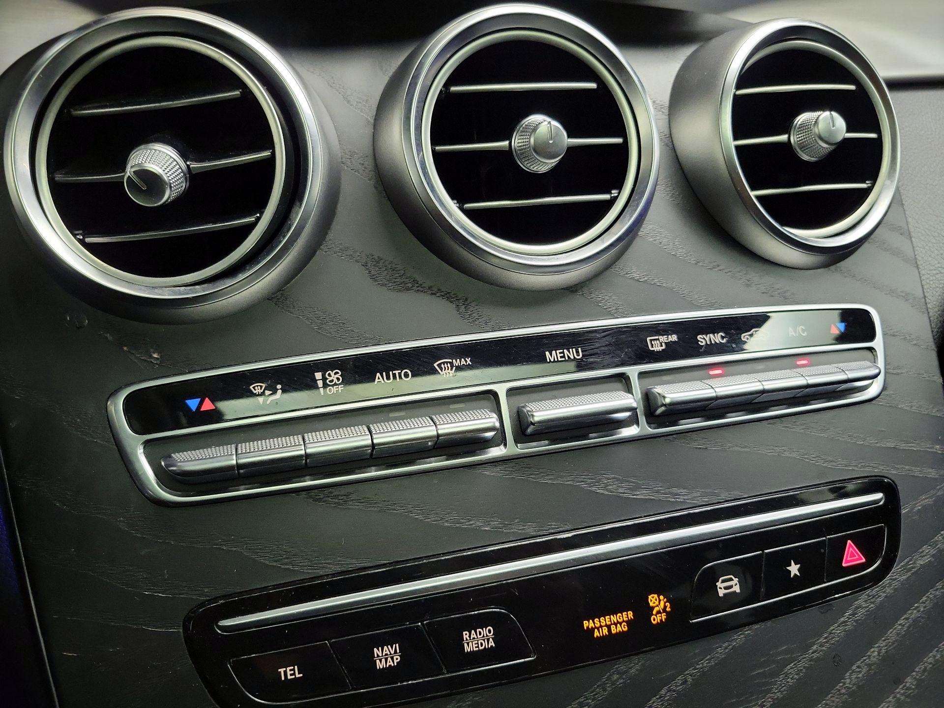 Thumbnail: 2021 Mercedes-Benz GLC - 16