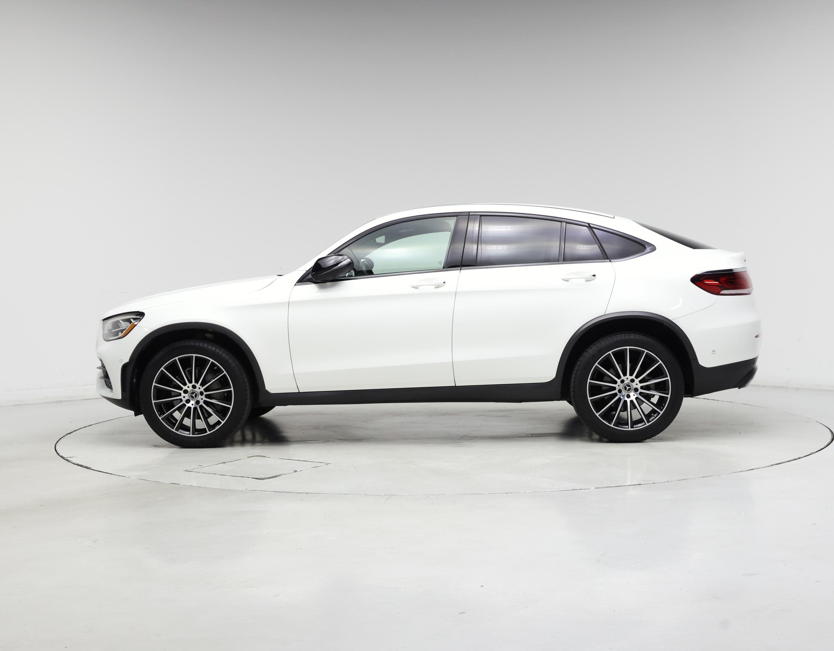 Thumbnail: 2021 Mercedes-Benz GLC - 3