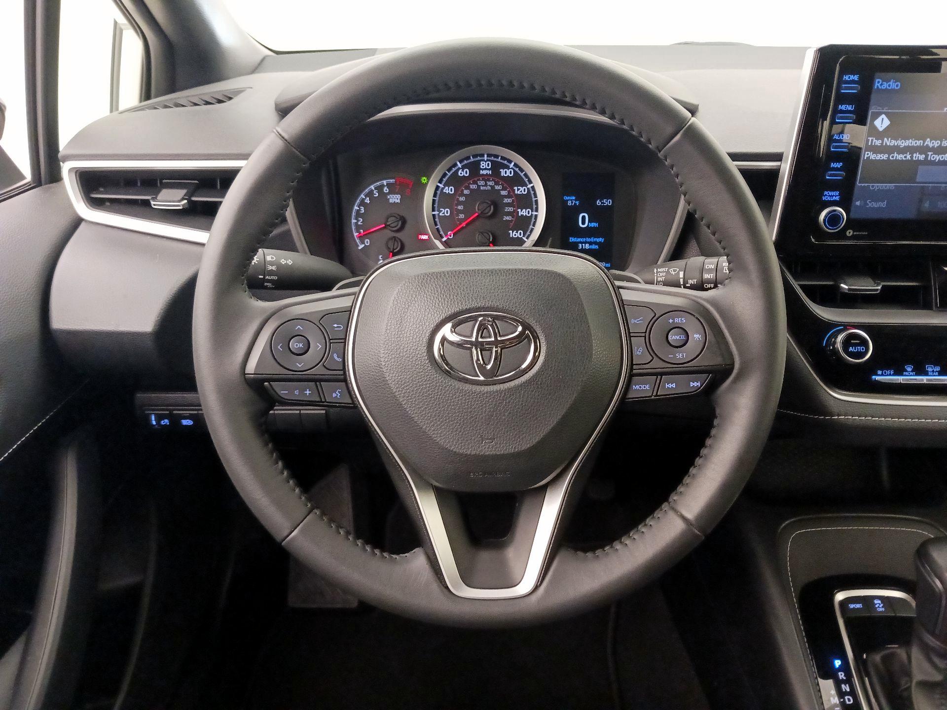 Thumbnail: 2022 Toyota Corolla - 10