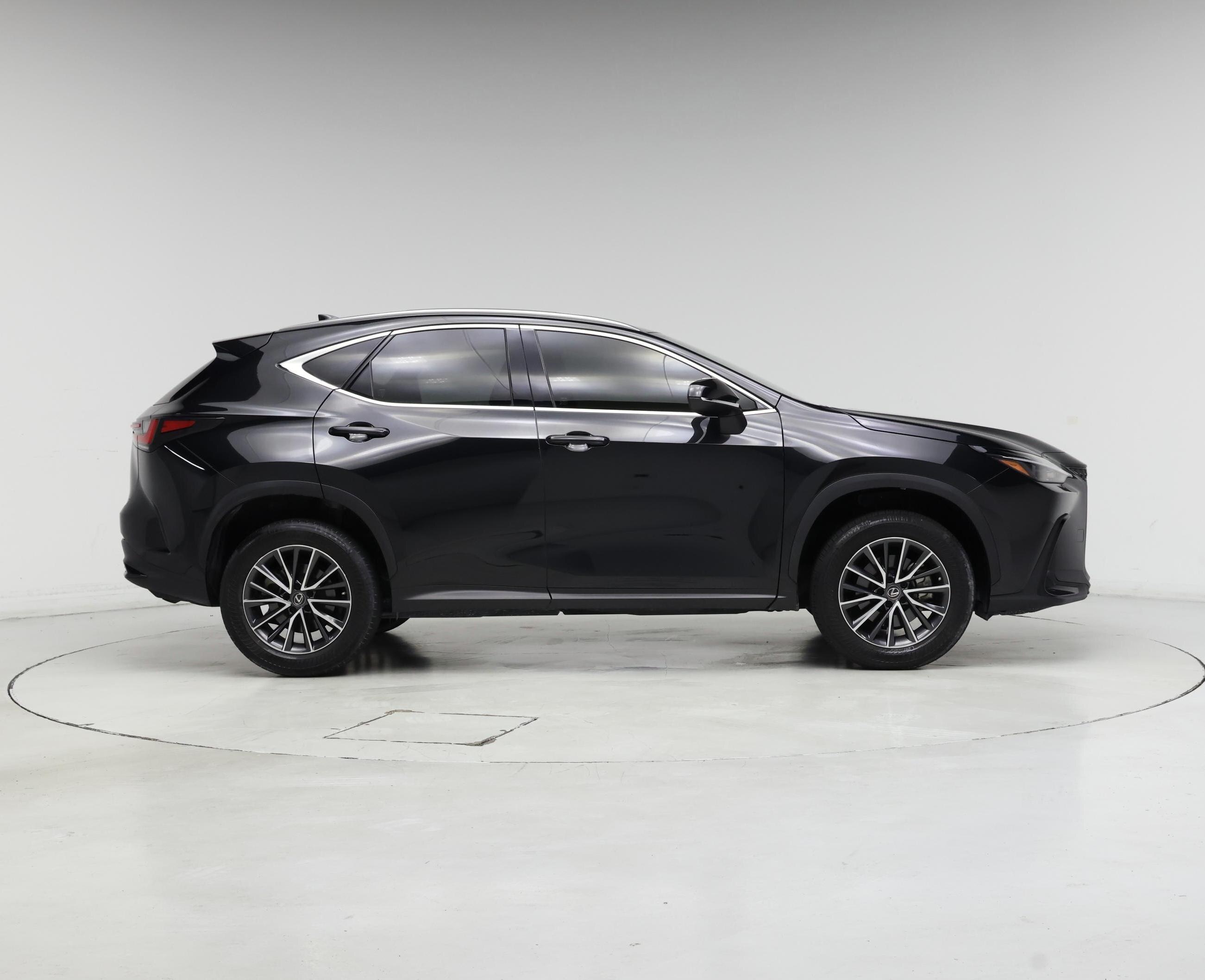 Thumbnail: 2022 Lexus NX - 7