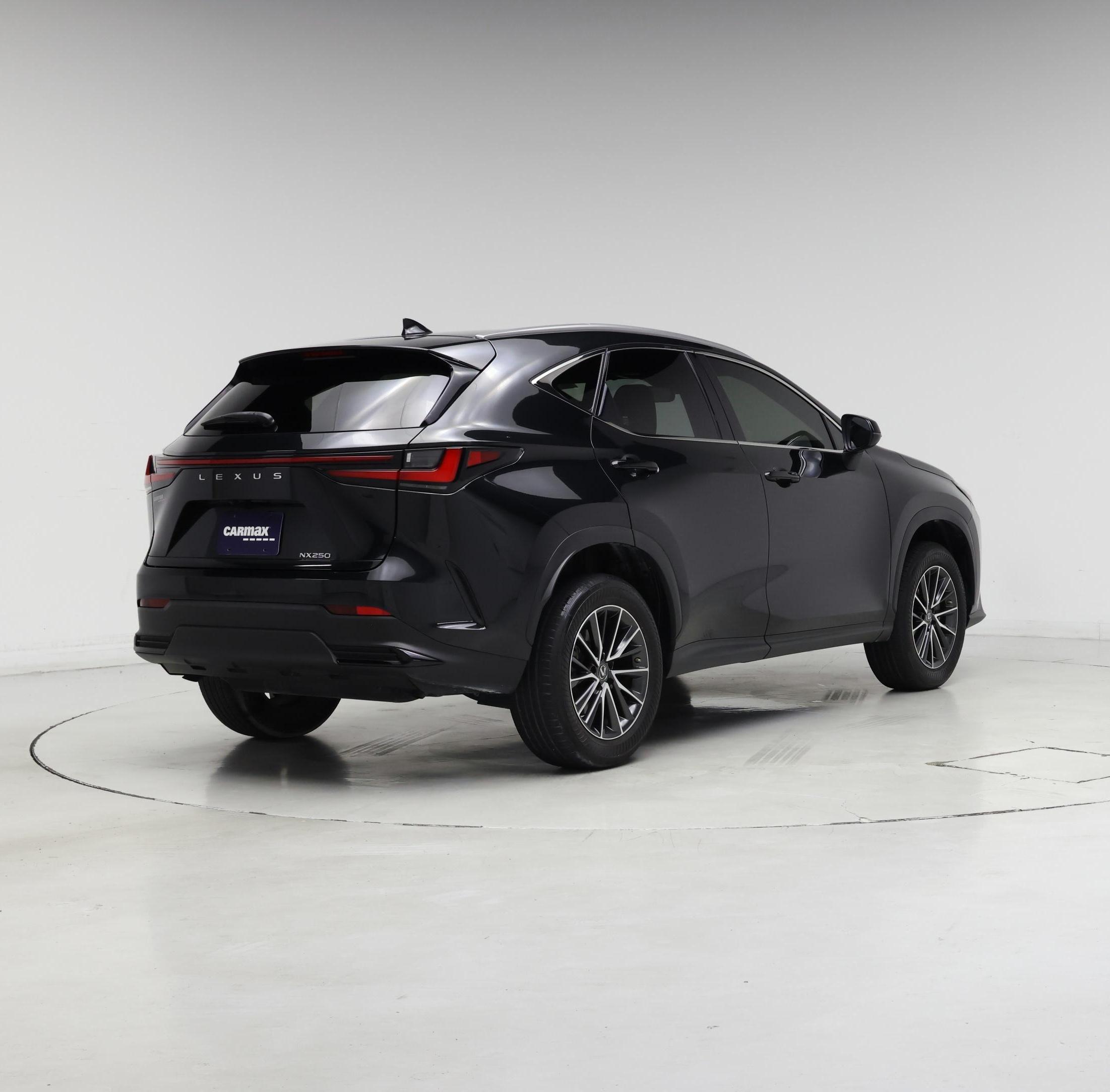 Thumbnail: 2022 Lexus NX - 8