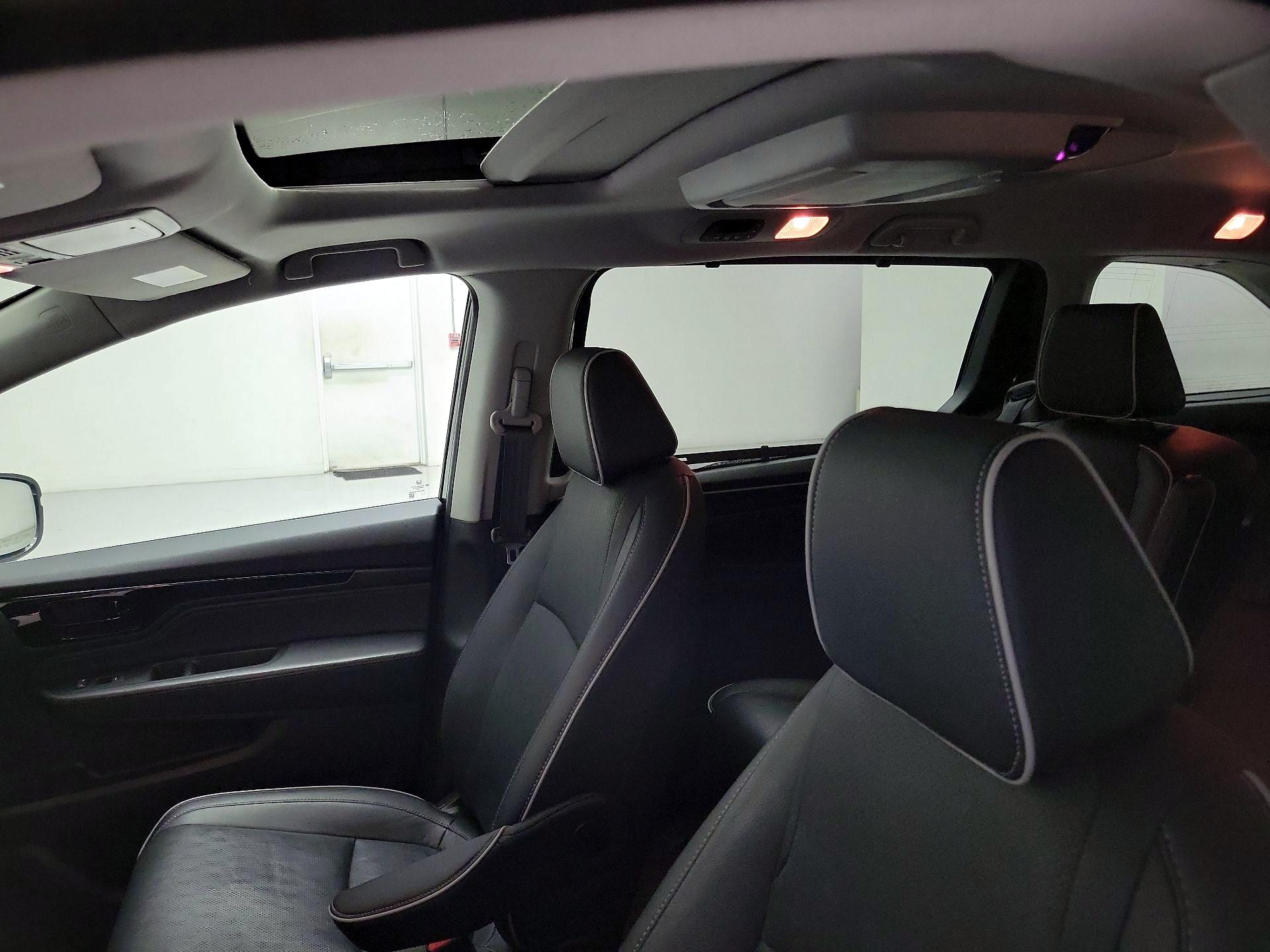 Thumbnail: 2022 Honda Odyssey - 20