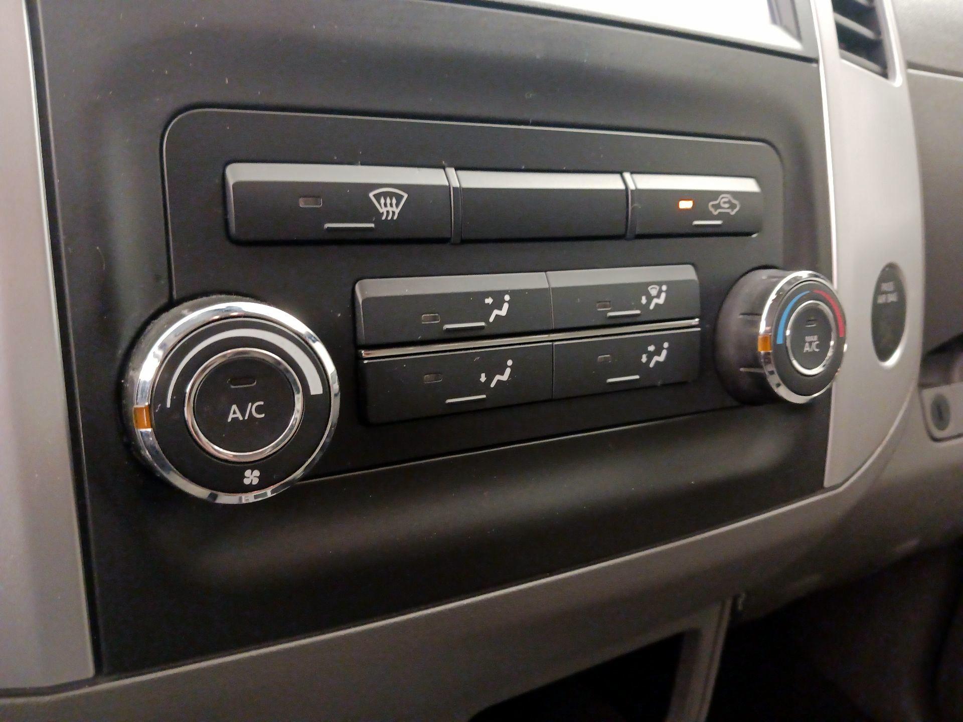 Thumbnail: 2021 Nissan Frontier - 16