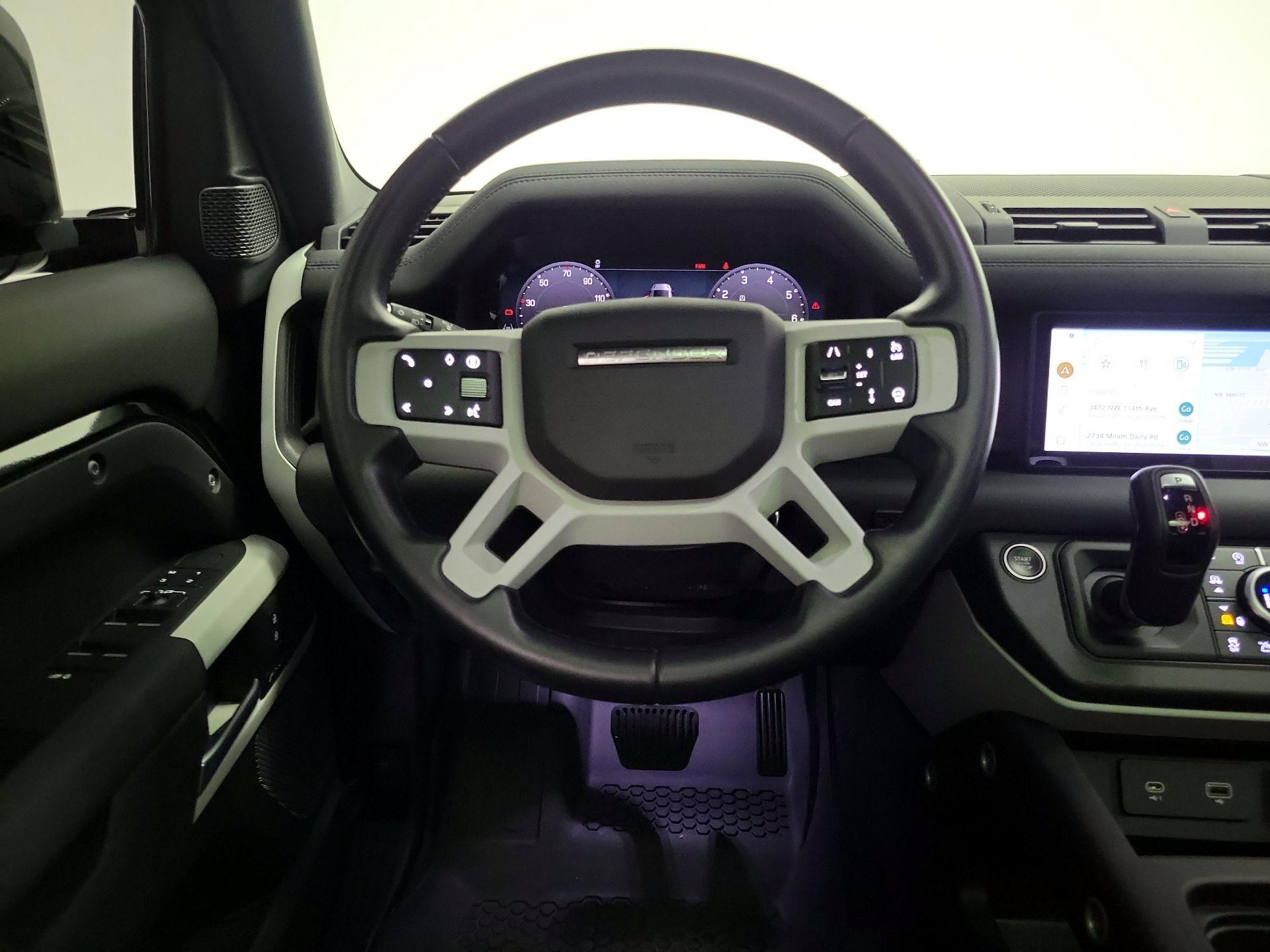 Thumbnail: 2024 Land Rover Defender - 10