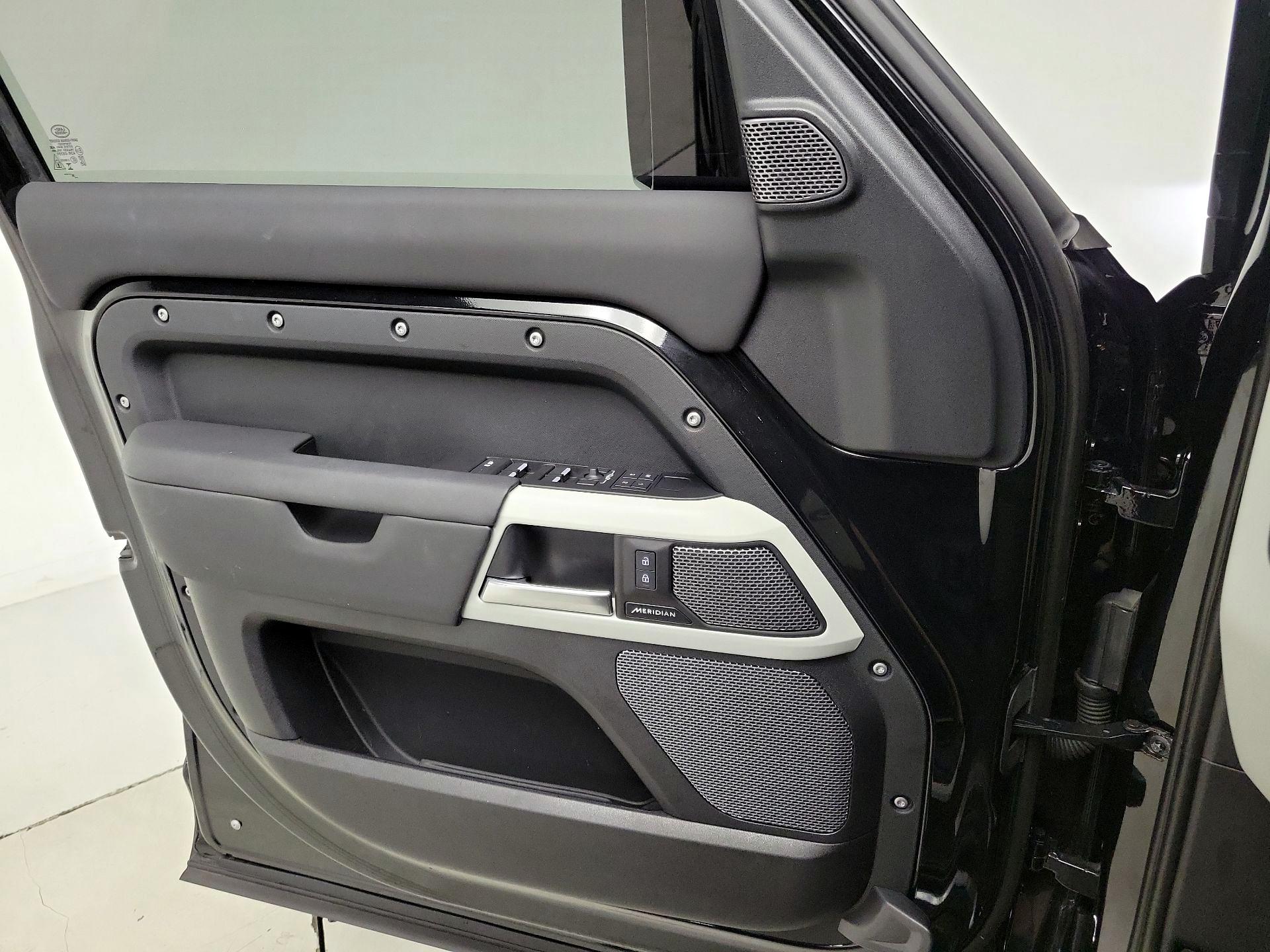 Thumbnail: 2024 Land Rover Defender - 12