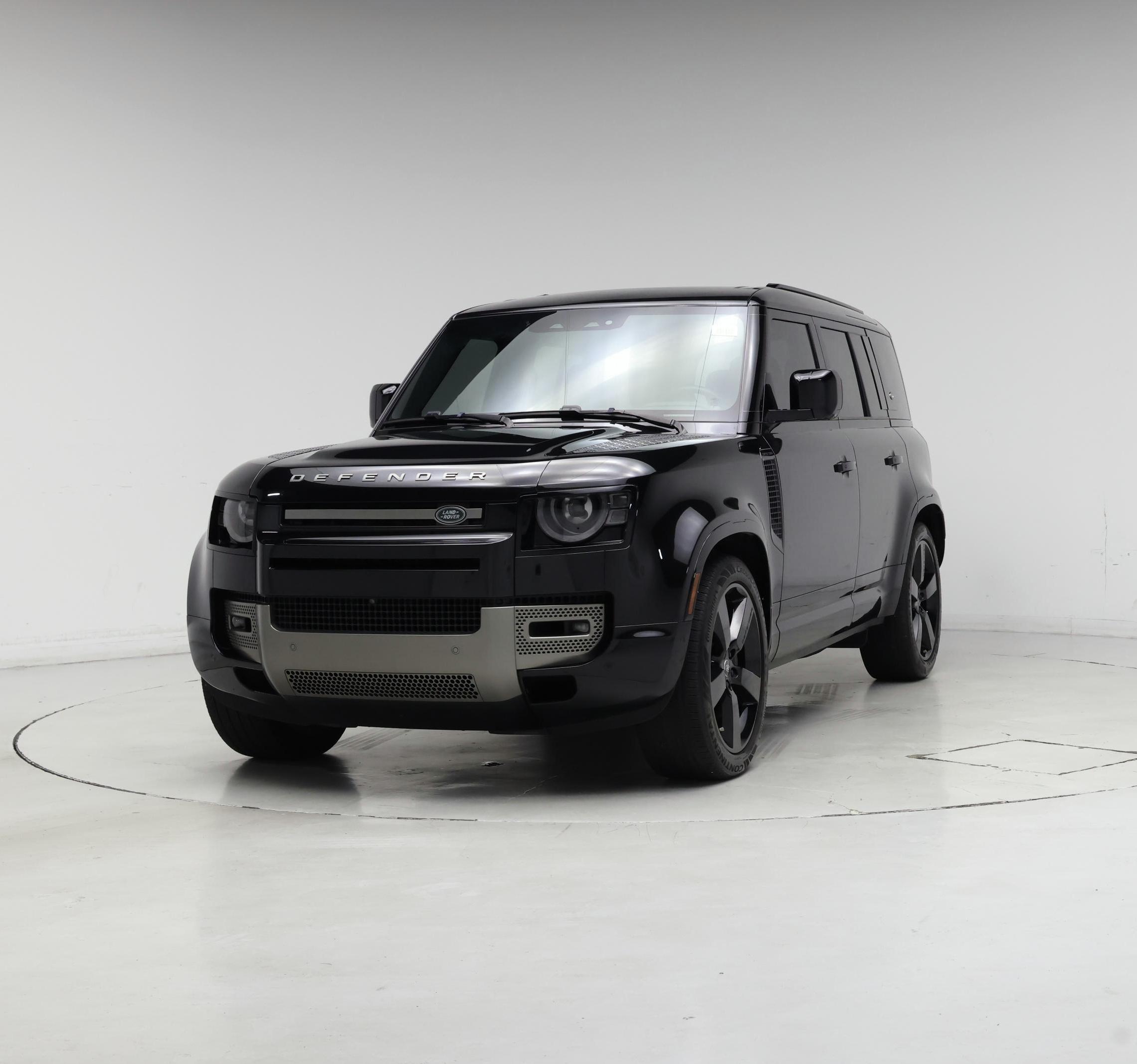 Thumbnail: 2024 Land Rover Defender - 4